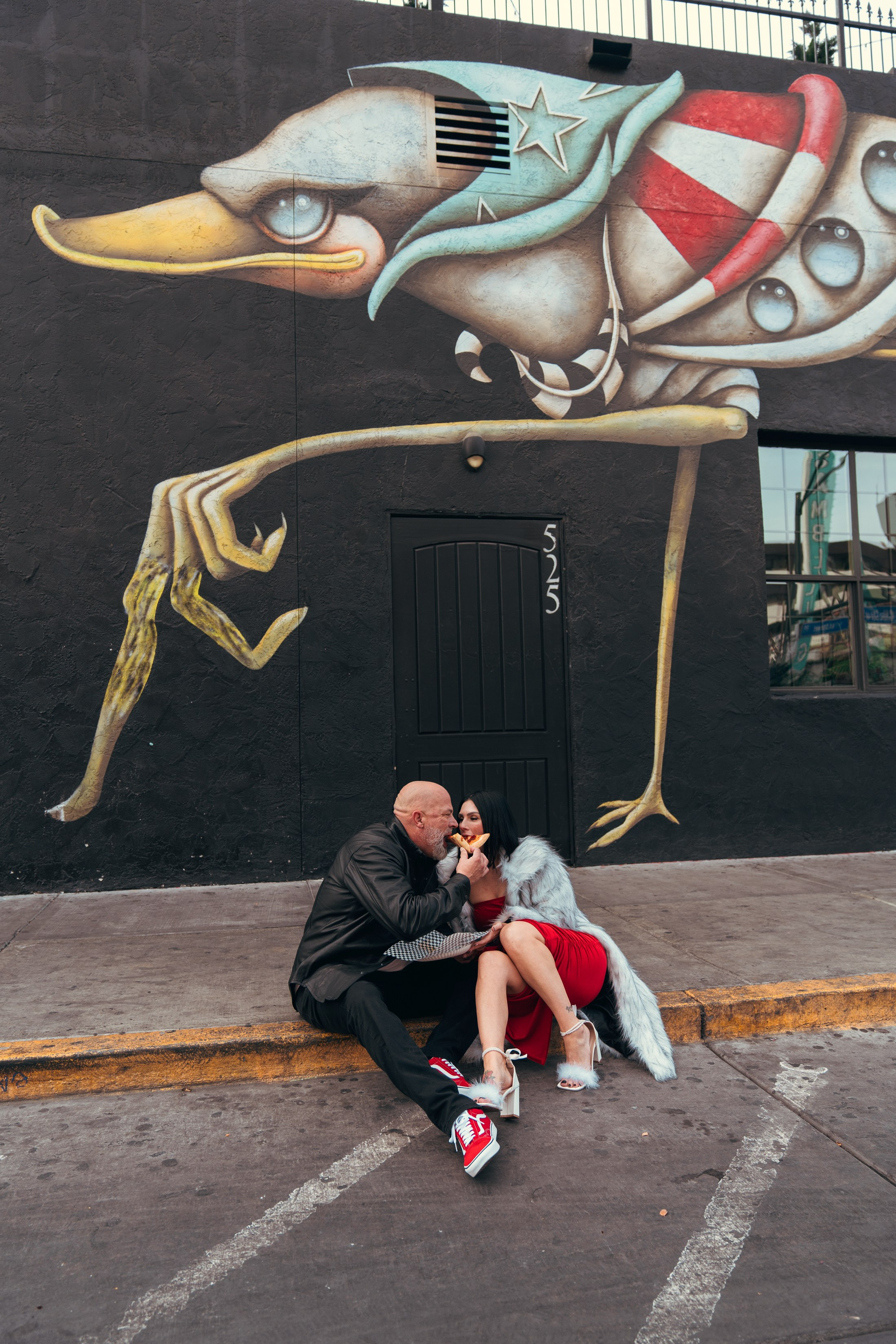 Linzey&Chad. Wedding & elopement photographer Viktoriya Kravtsov. Las Vegas