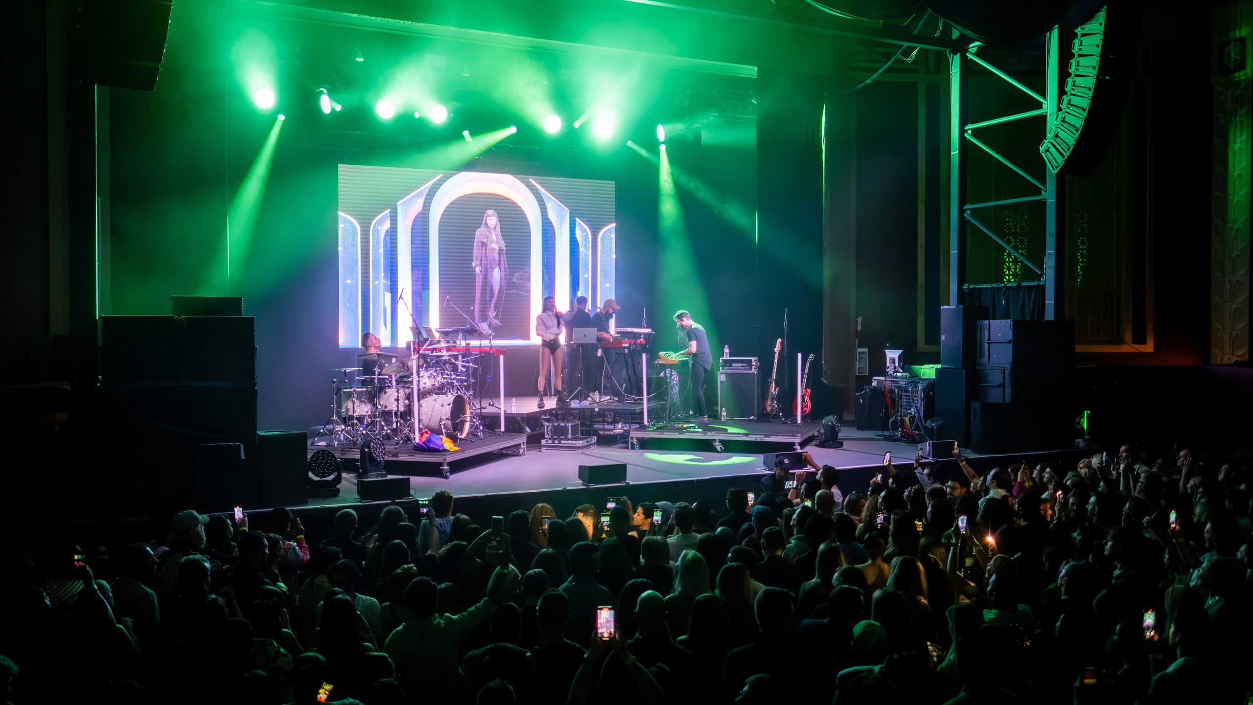 INNA / 2024. Reportage concert portrait photography in the San Francisco Bay Area