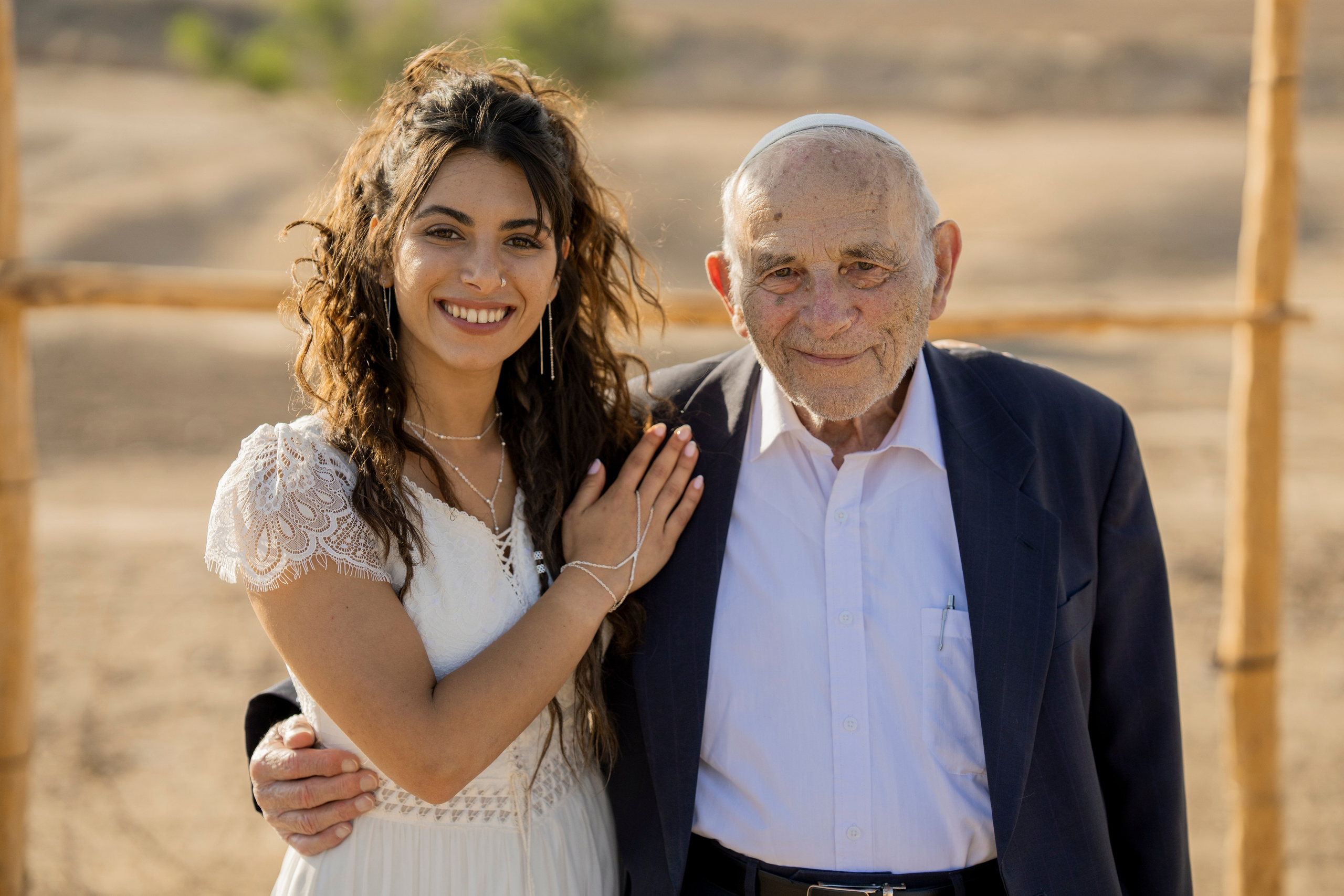 אביה ואחיה. יוסף מזרחי צילום חתונה, ברית וזוגיות. צלם מקצועי שאוהב להוציא אתכם הכי יפים ברגעים הכי מרגשים