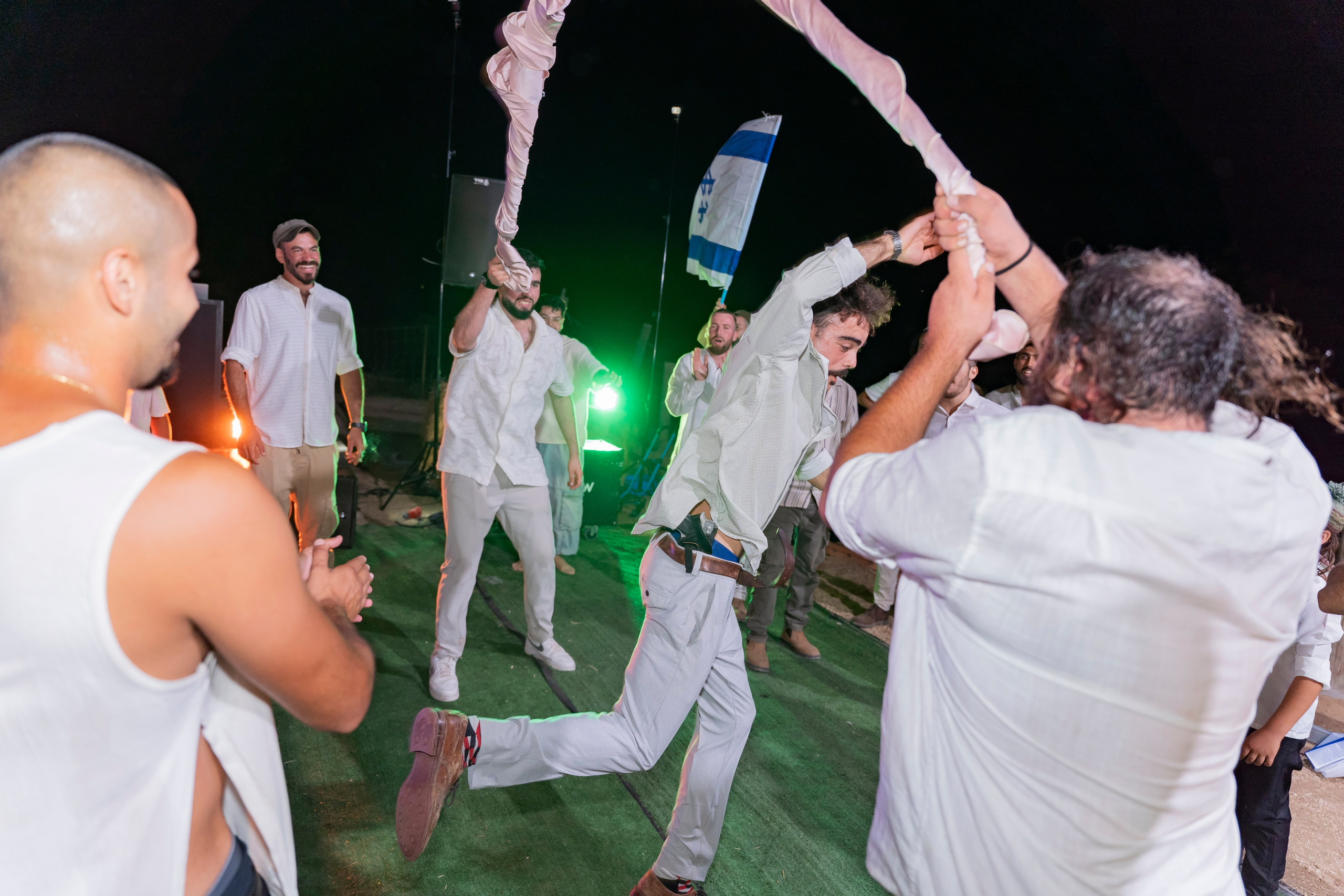 אביה ואחיה. יוסף מזרחי צילום חתונה, ברית וזוגיות. צלם מקצועי שאוהב להוציא אתכם הכי יפים ברגעים הכי מרגשים