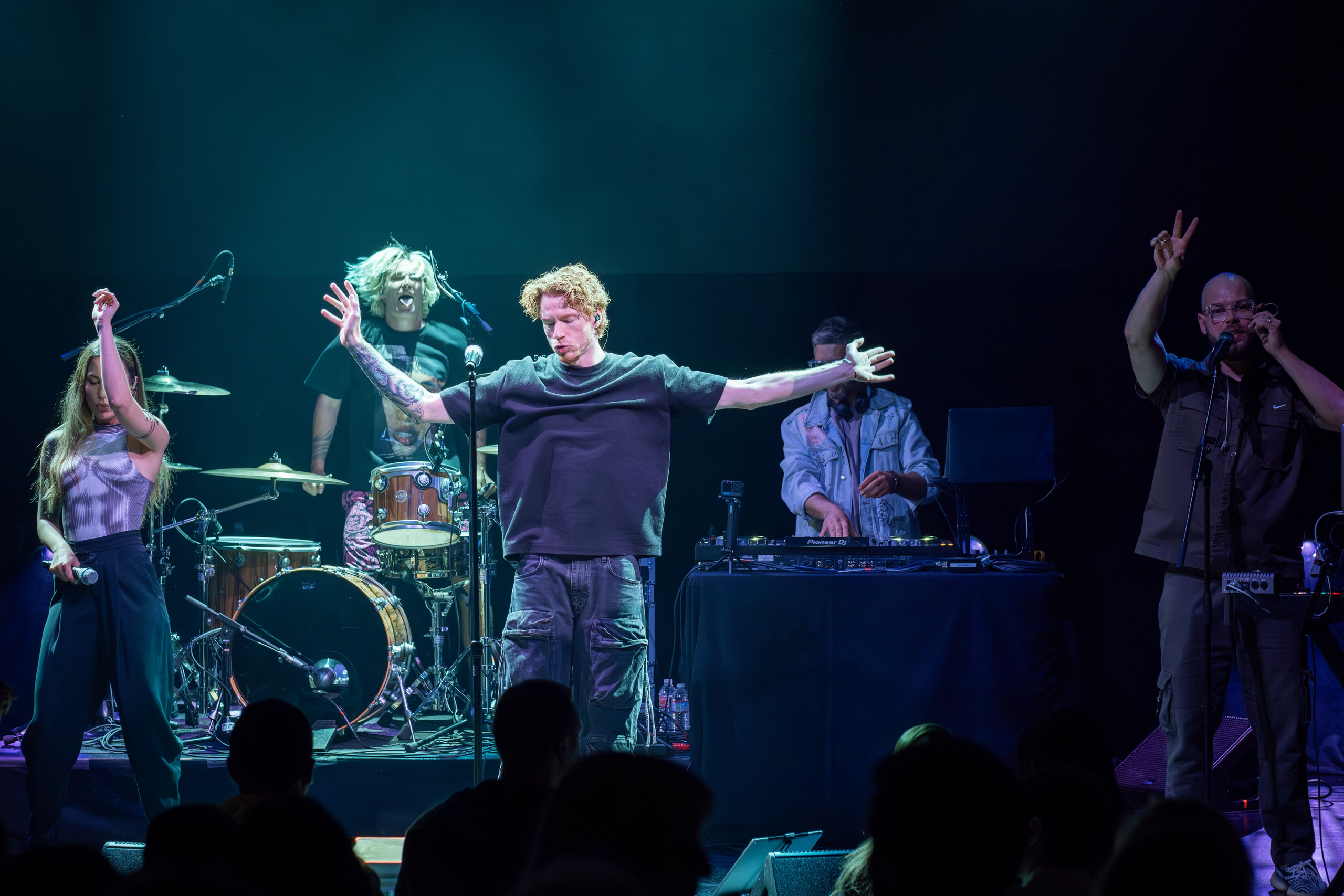 NIKITA PRESNYAKOV. Reportage concert portrait photography in the San Francisco Bay Area