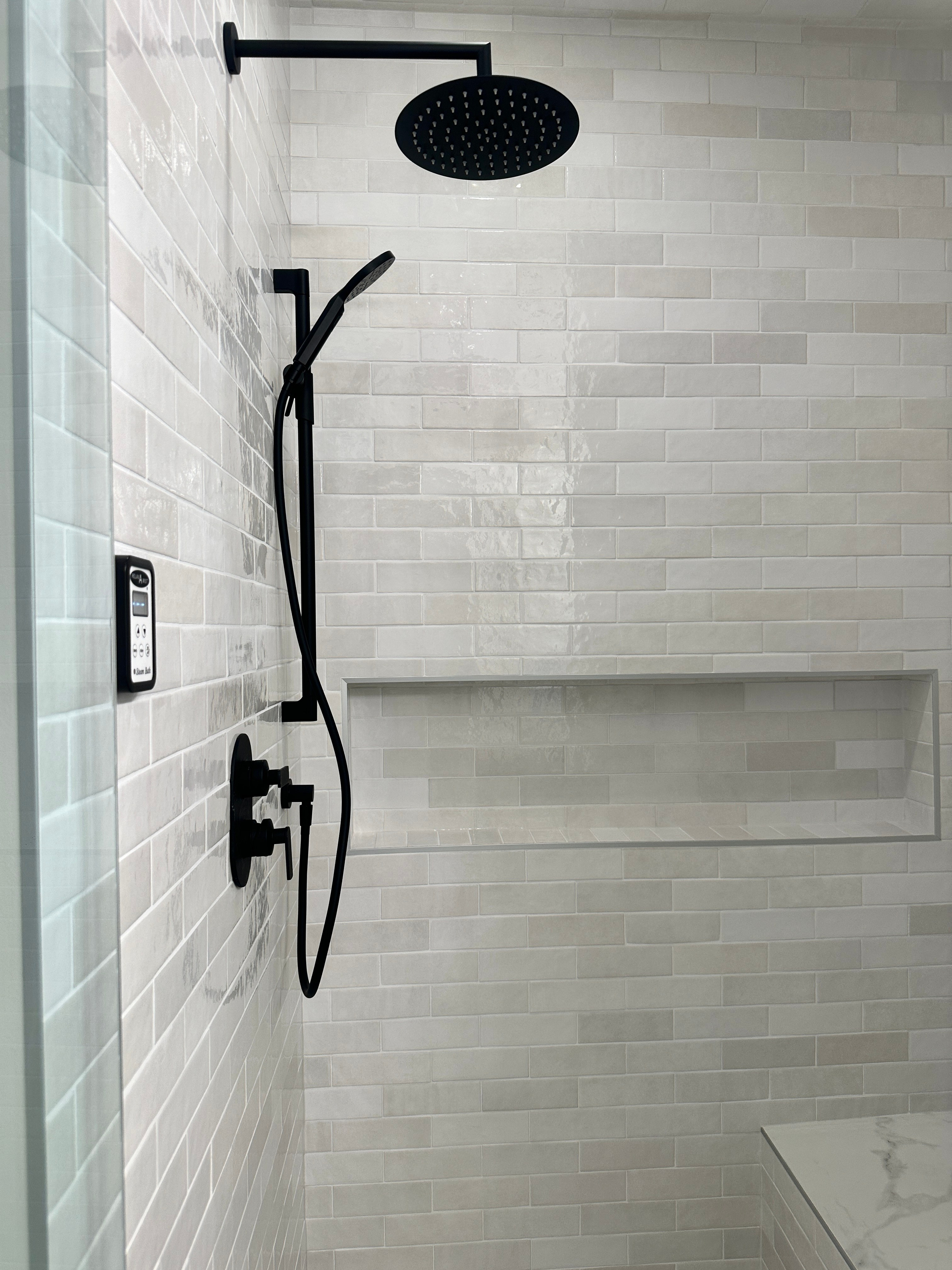 Bathrooms & Showers. Moroz Building Solutions LTD