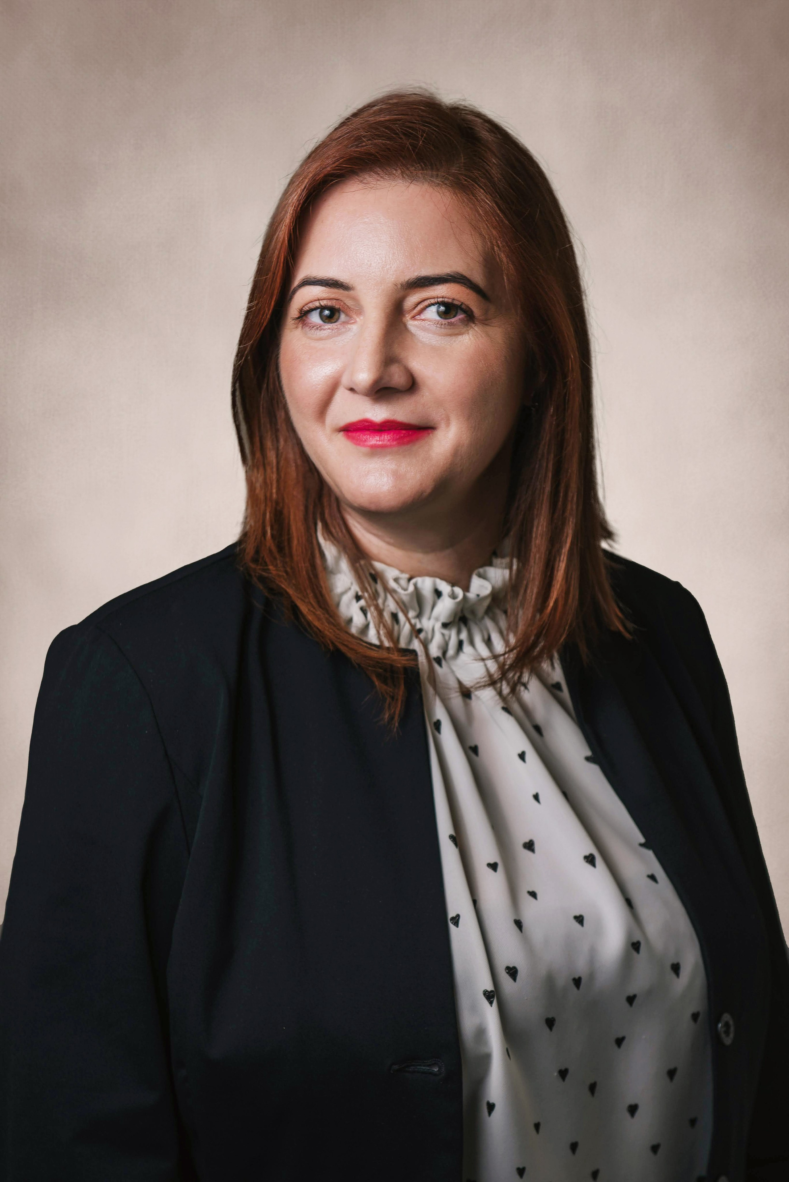 AdCont — Portret corporate. Main