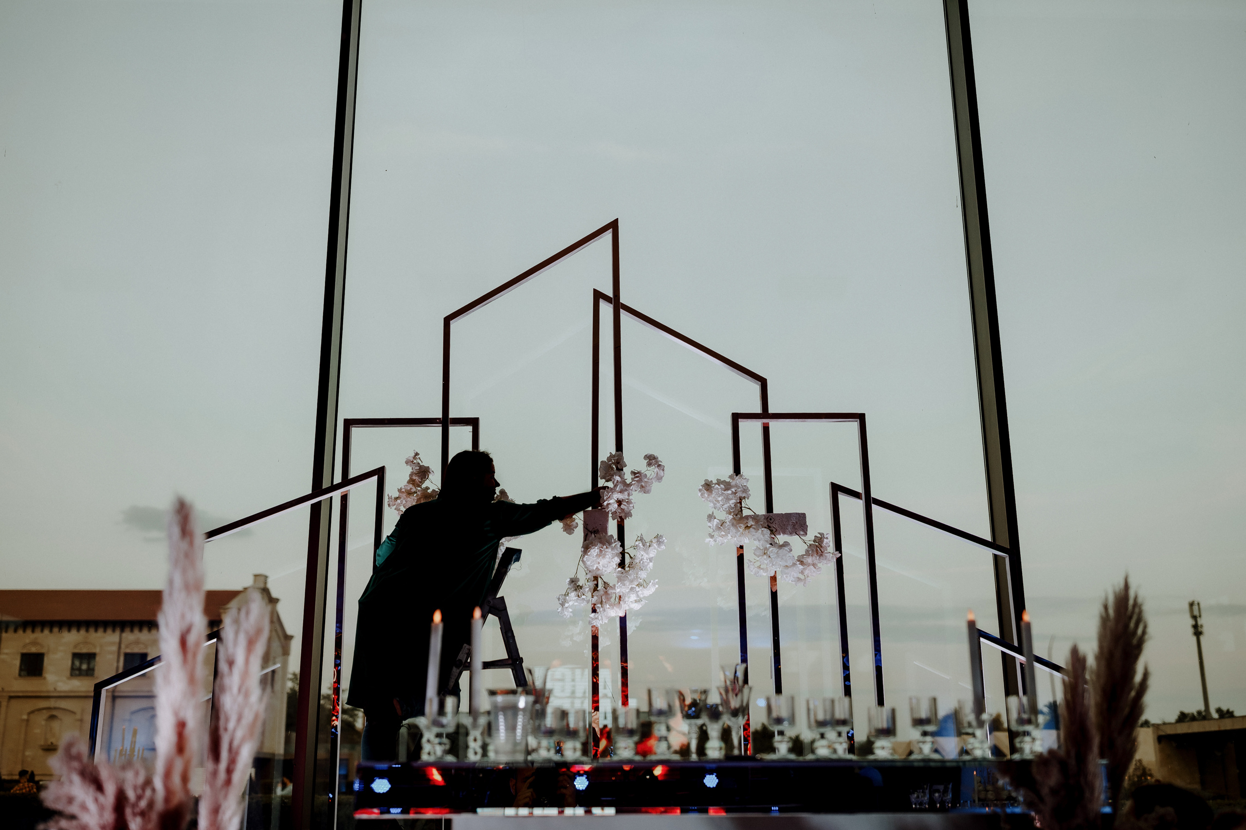 Unde suntem noi e culaore -Moldova-. Servicii Foto Video în Chișinău și Europa ID-Brothers