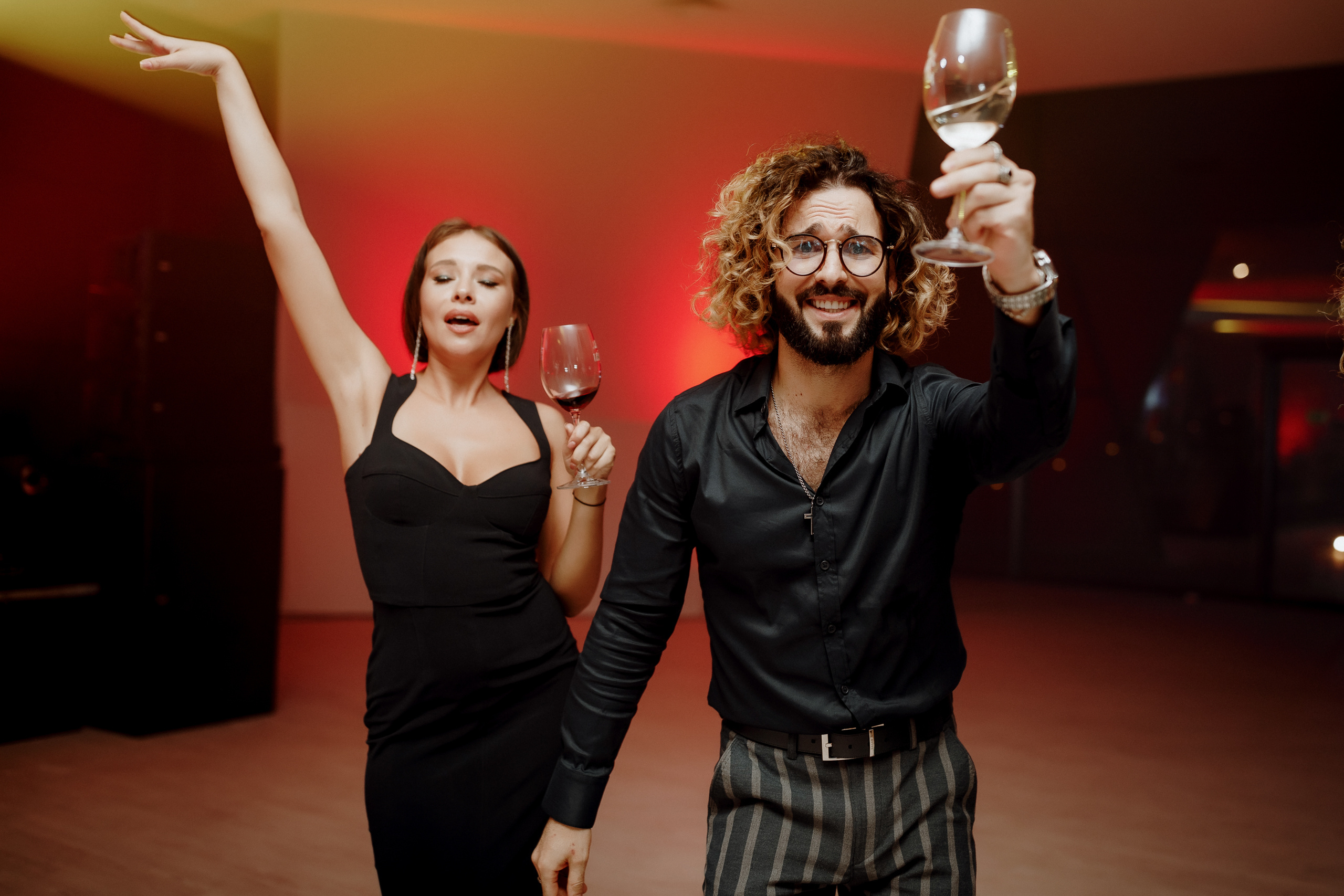 Unde suntem noi e culaore -Moldova-. Servicii Foto Video în Chișinău și Europa ID-Brothers