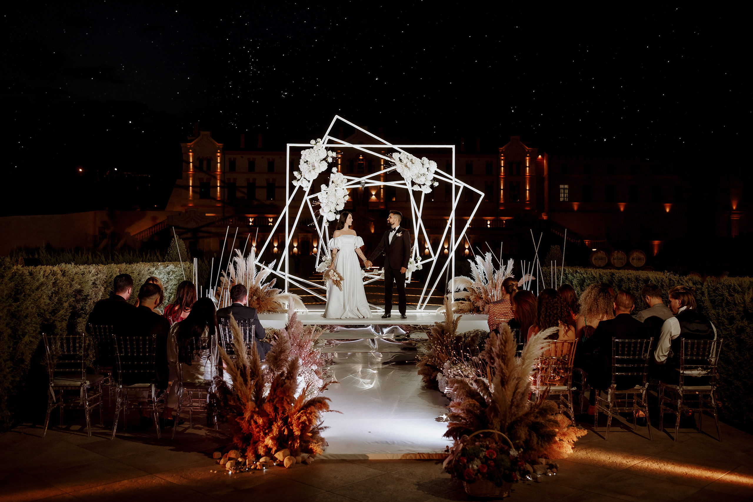 Unde suntem noi e culaore -Moldova-. Servicii Foto Video în Chișinău și Europa ID-Brothers