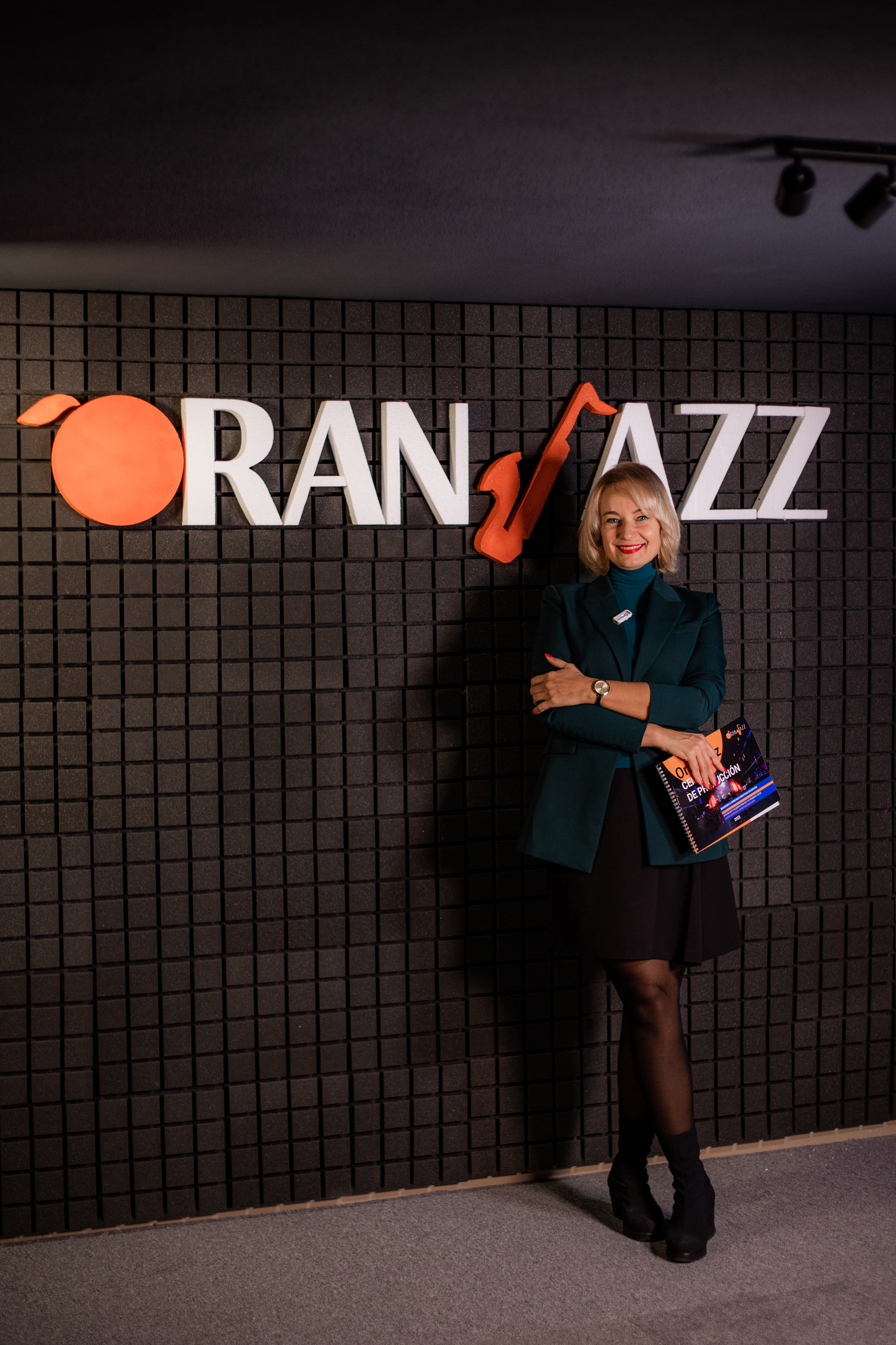 Открытие нового дома OranJazz в Аликанте. Вечеринка «для своих». Volver a oranjazz.com