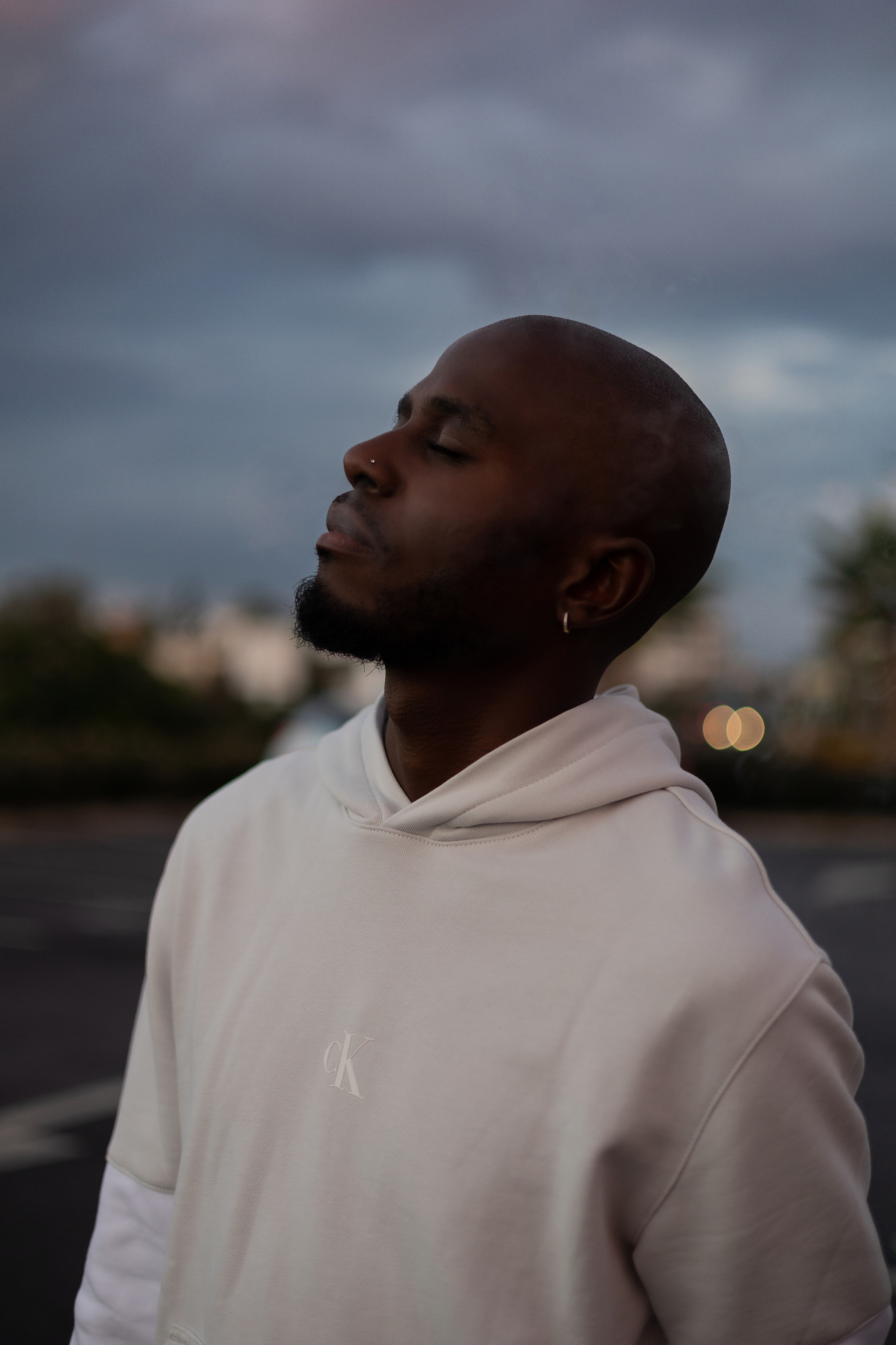 Street Vibes. Urban Male Portraits at Sunset. Modern, Bold & Cinematic. Kristina Kozheltsova- Soulful Portrait&Lifestyle&Love Story Photographer in Leipzig, Germany