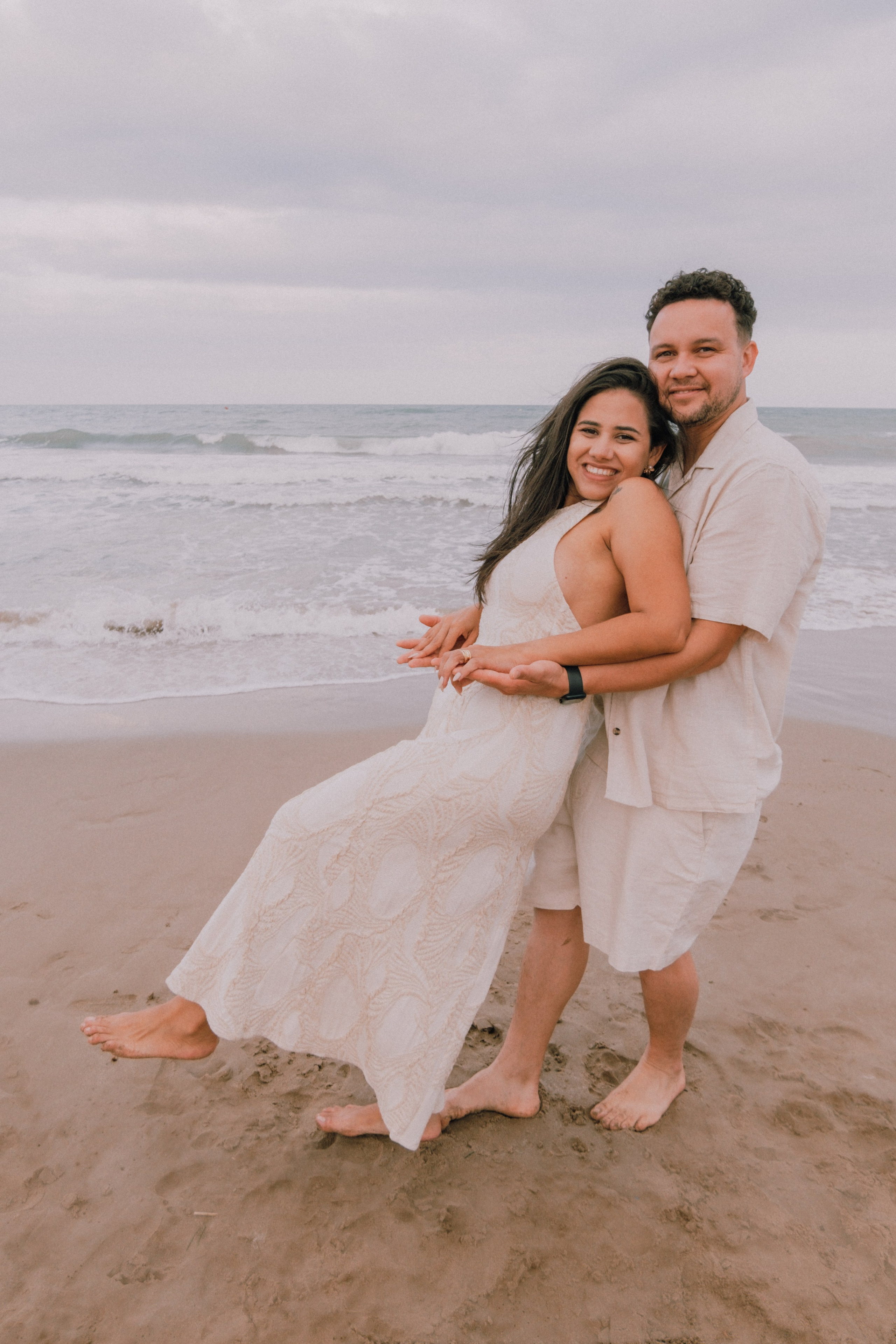 Семейная фотосессия на пляже. Профессиональная фотосъемка в Калафелле — Елена Медведева