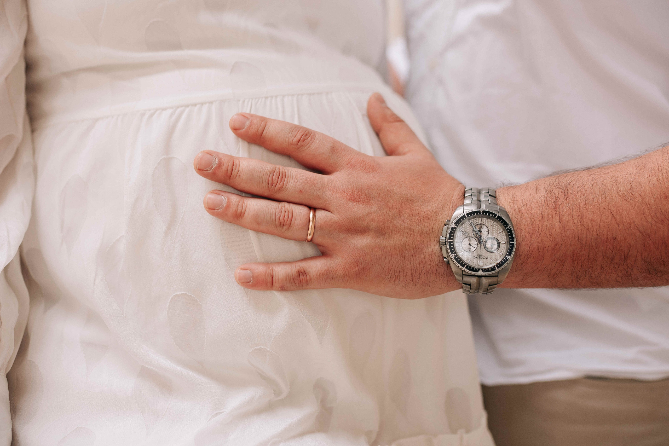 EXPECTING A BABY, JERUSALEM. PHOTOGRAPHER IN ISRAEL