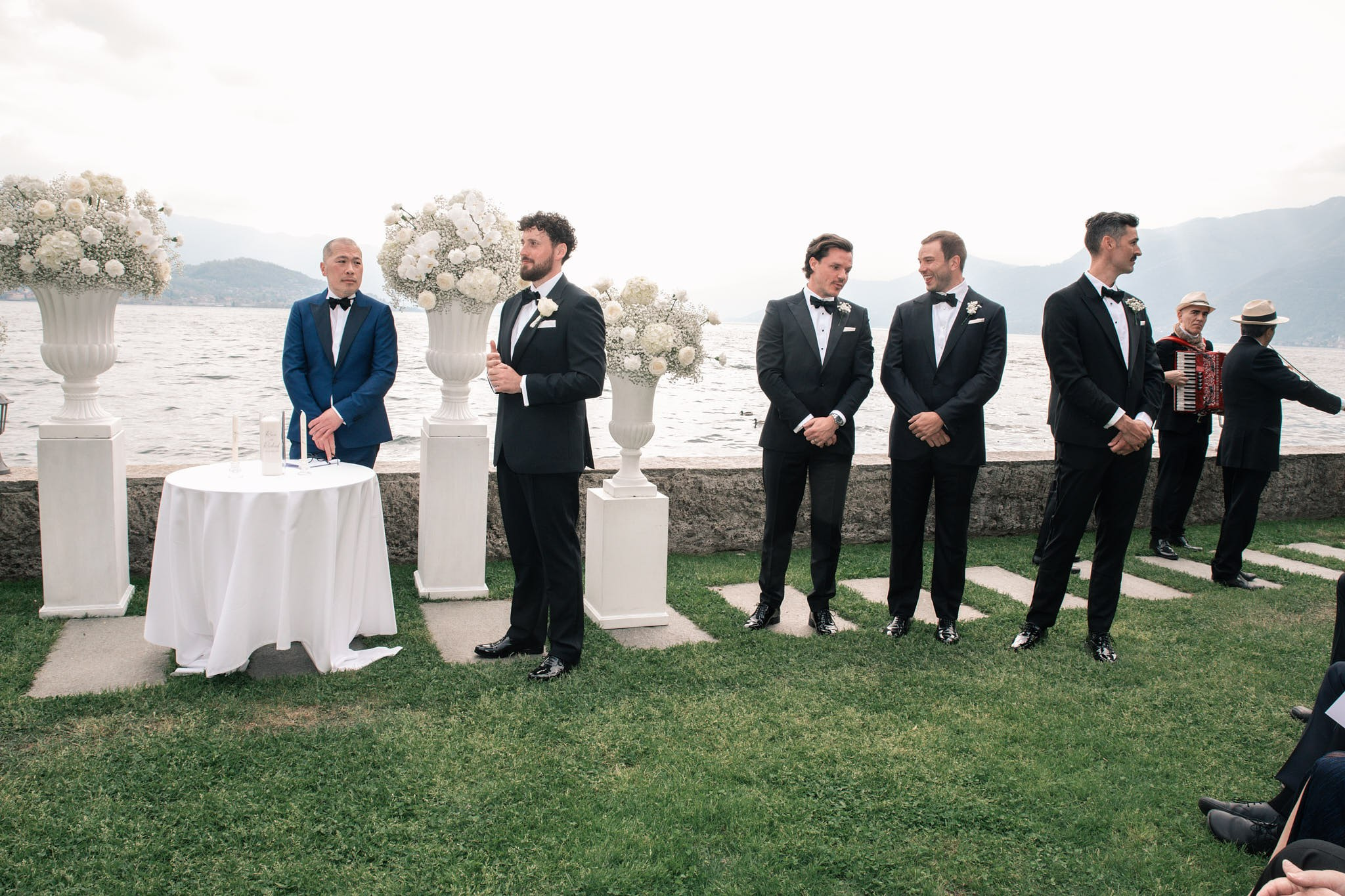 Roxie & Richard Wedding. Fotografo matrimonio Lago di Como Ferrari Media Production