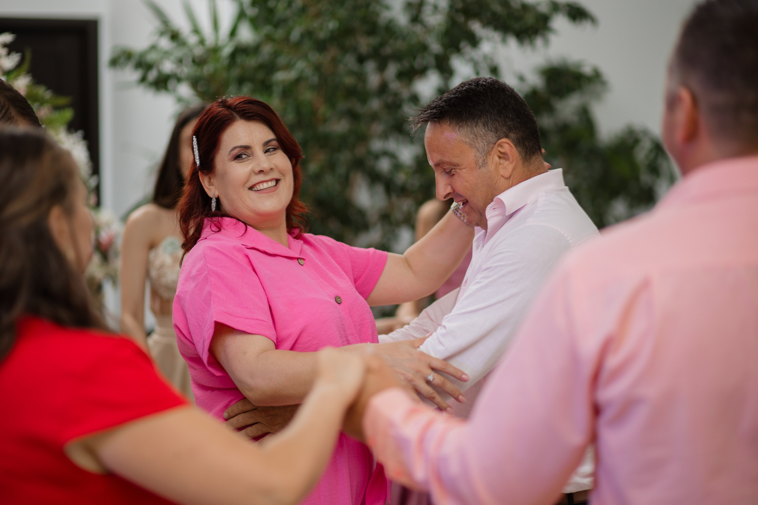 Anastasia. Fotograf si videograf — evenimente si studio