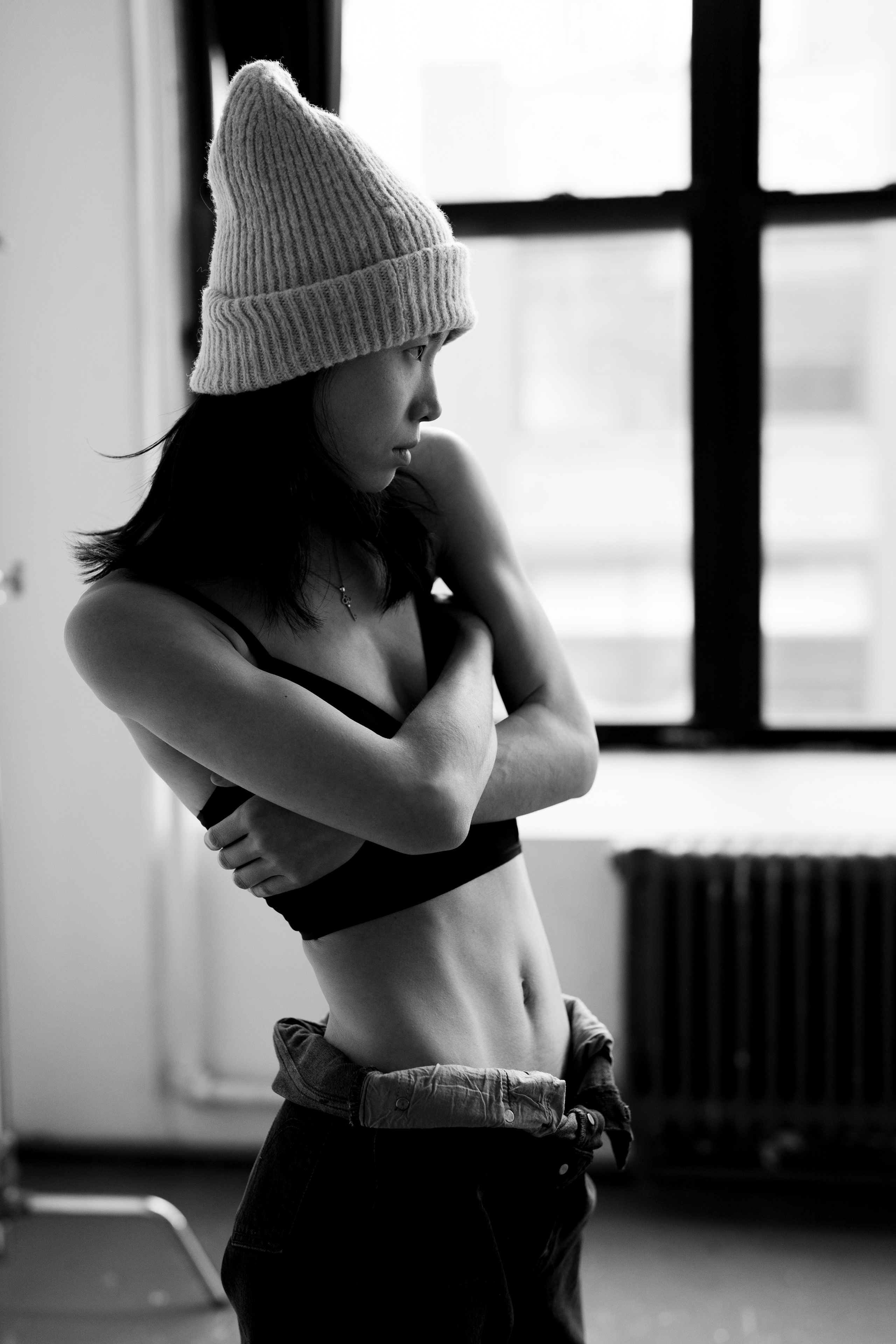 Yugi Studio. Modern maternity photographer in Long Island New York