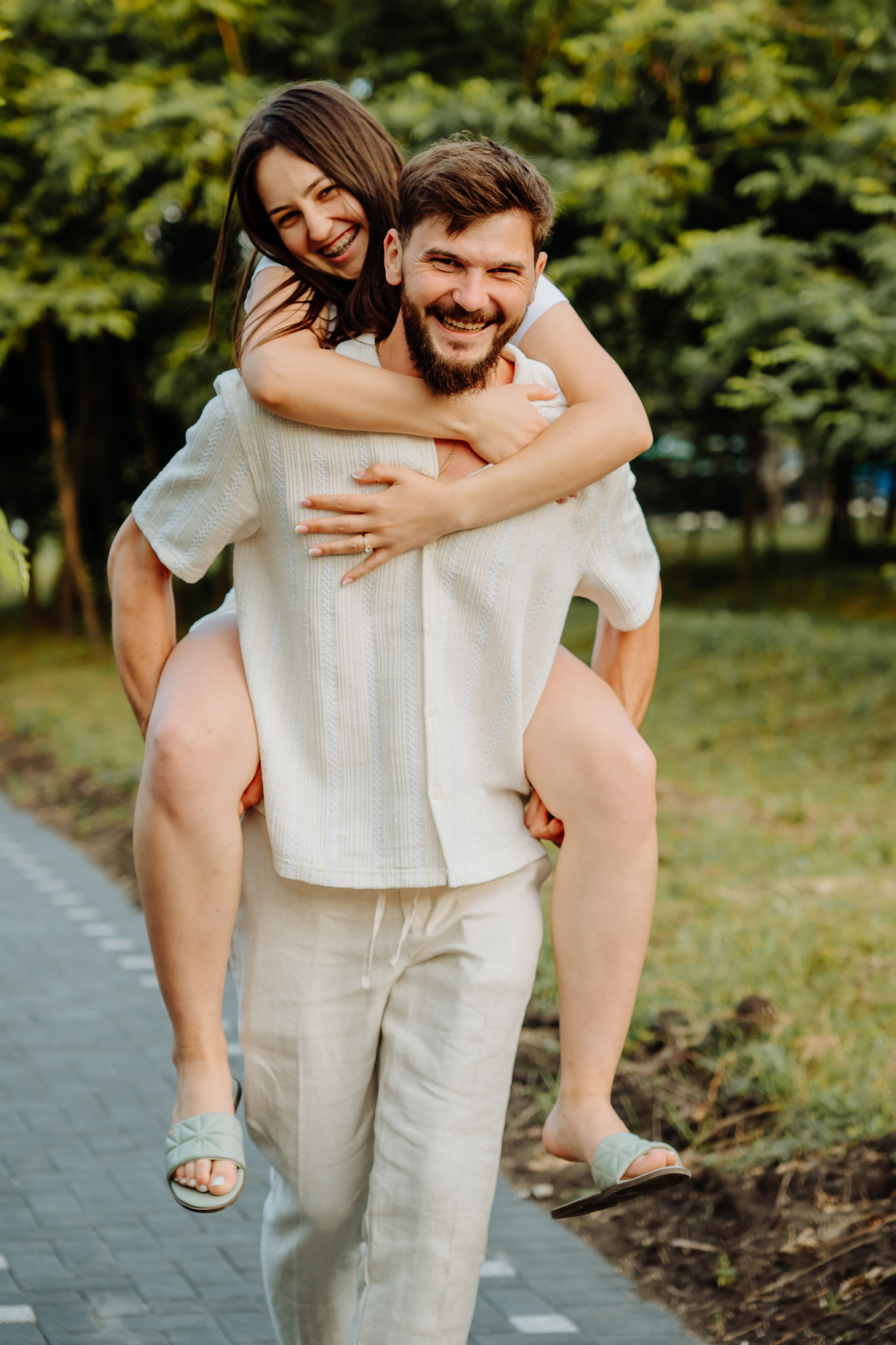 A & A. Crudueugen.com