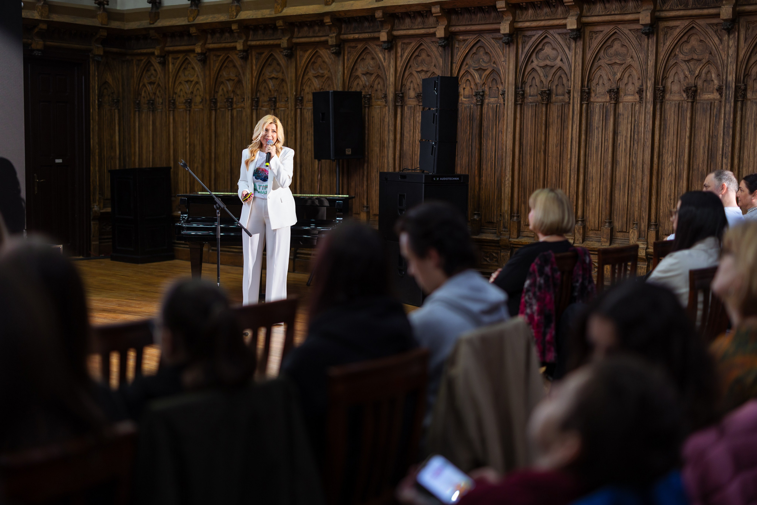 Neuro Atipic. Marius Ciocan