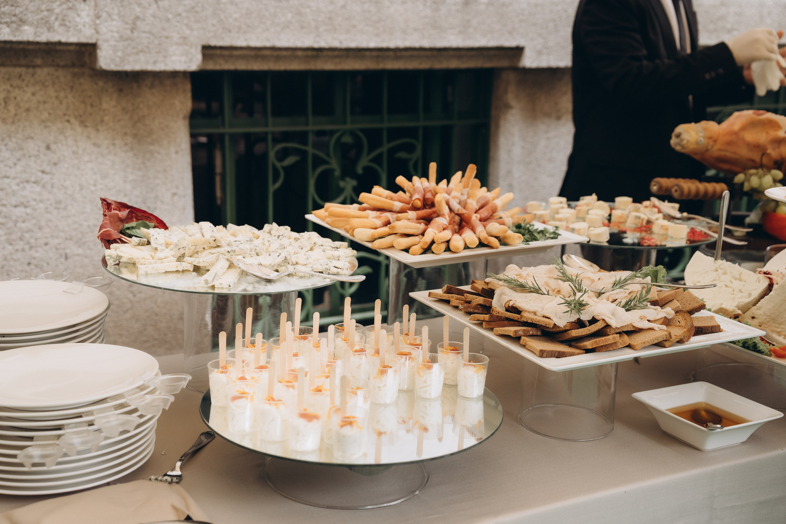 LAURA AND DOMENIK_LAKE MAGGIORE. PHOTOGRAPHER IN ITALY