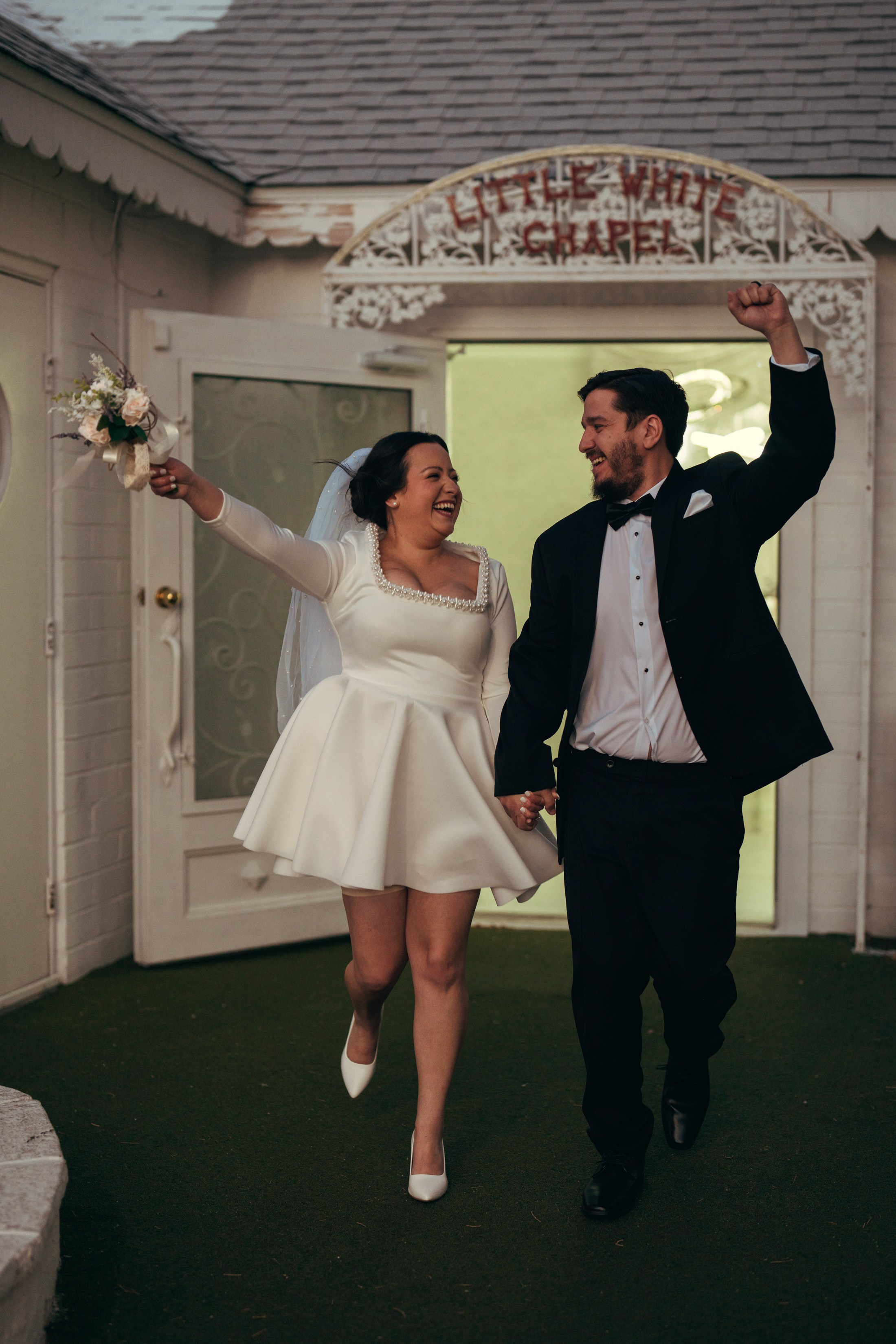 Elsa&Antony. Wedding & elopement photographer Viktoriya Kravtsov. Las Vegas