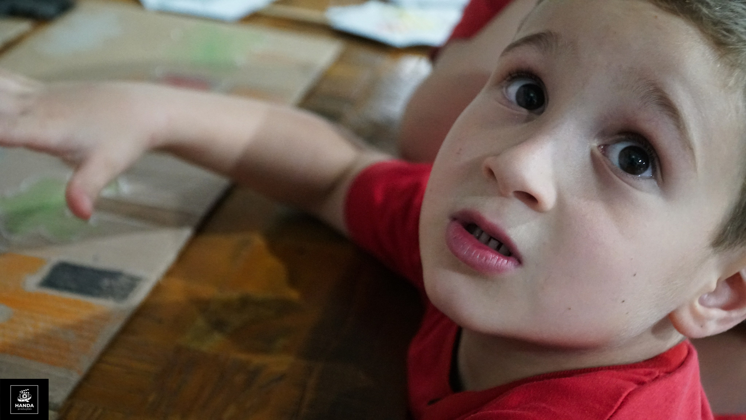 Noite autógrafos colégio Aurélio Buarque de Holanda. Handa Produções