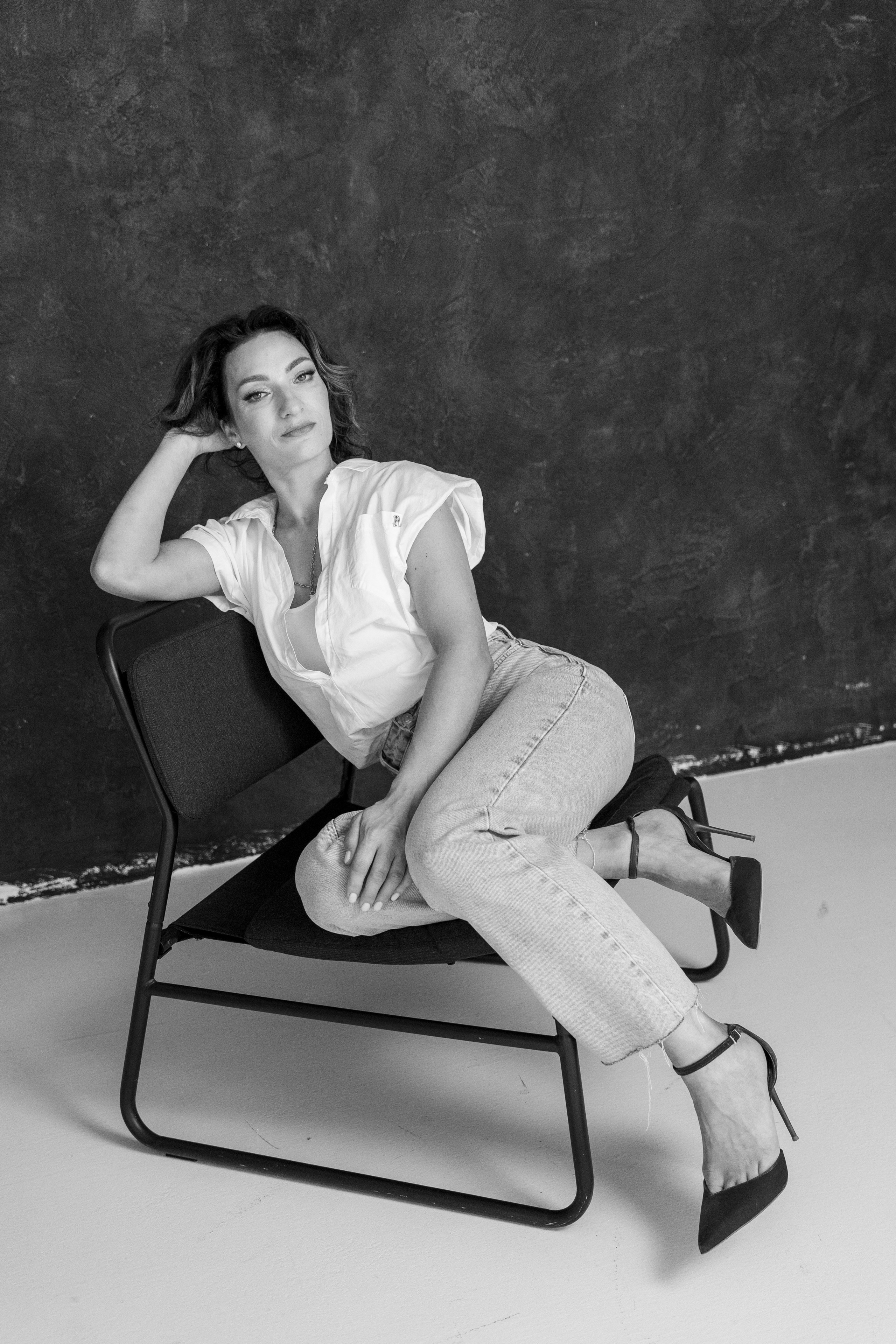 Eglė. Sapnų studija. Asmeninė fotosesija. Aliaksandra Norvilas fotografas Vilnius