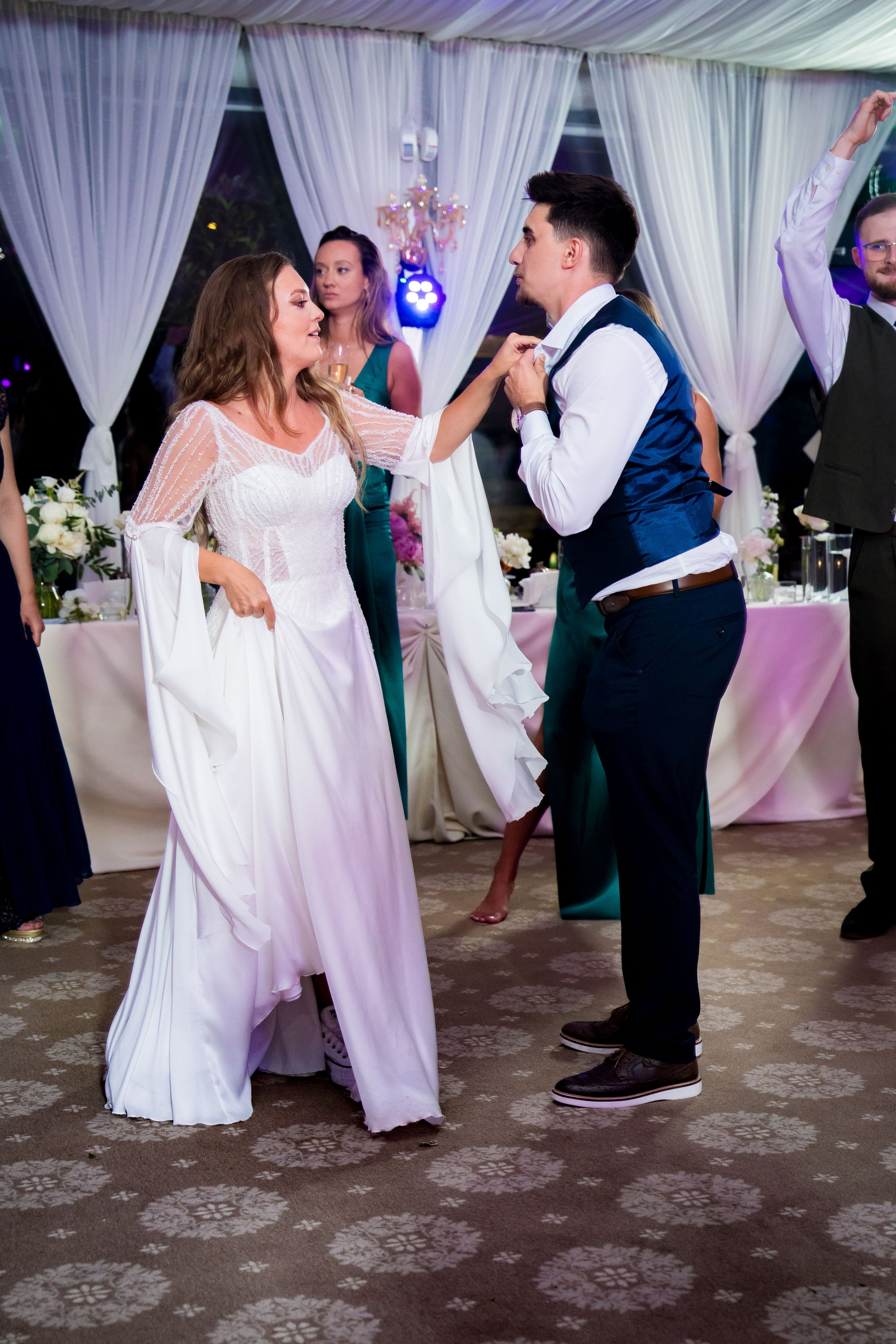 PARTY. Gabriel Florea — Fotograf nuntă București