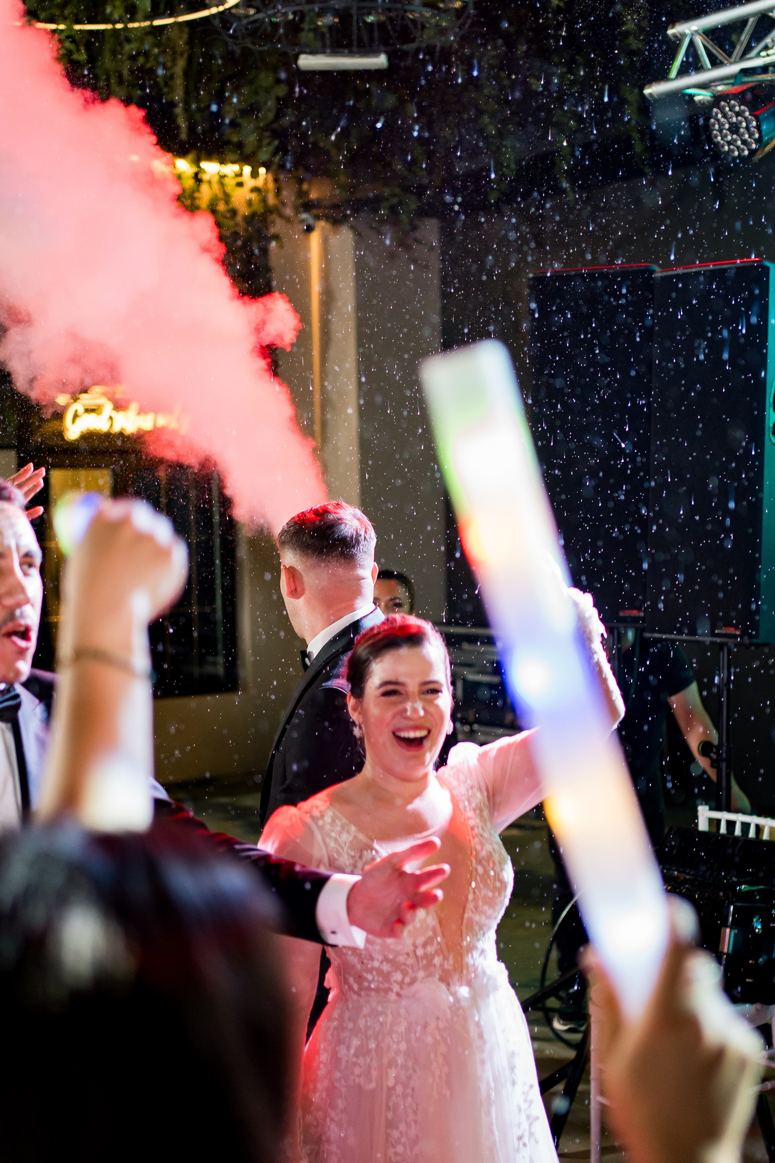 PARTY. Gabriel Florea — Fotograf nuntă București