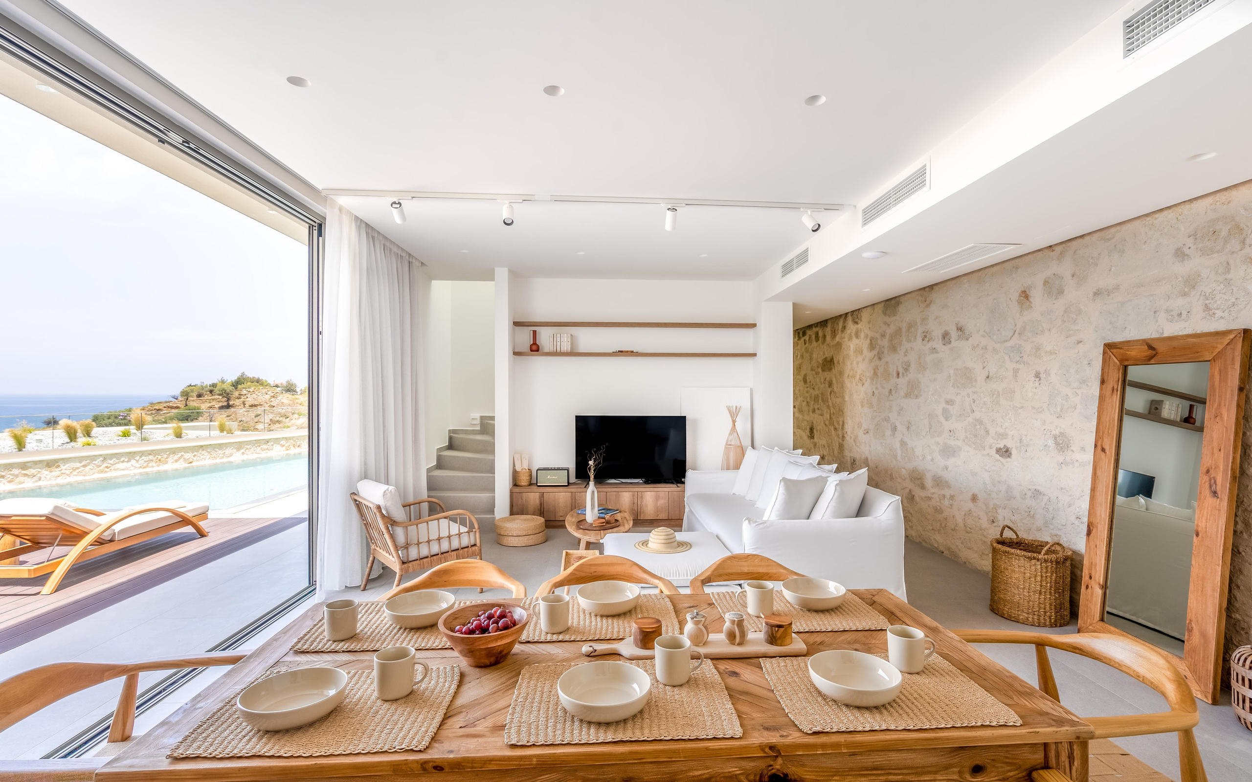 Professional hospitality photography capturing aerial drone views, architectural details and lifestyle moments at luxury hotels and resorts.