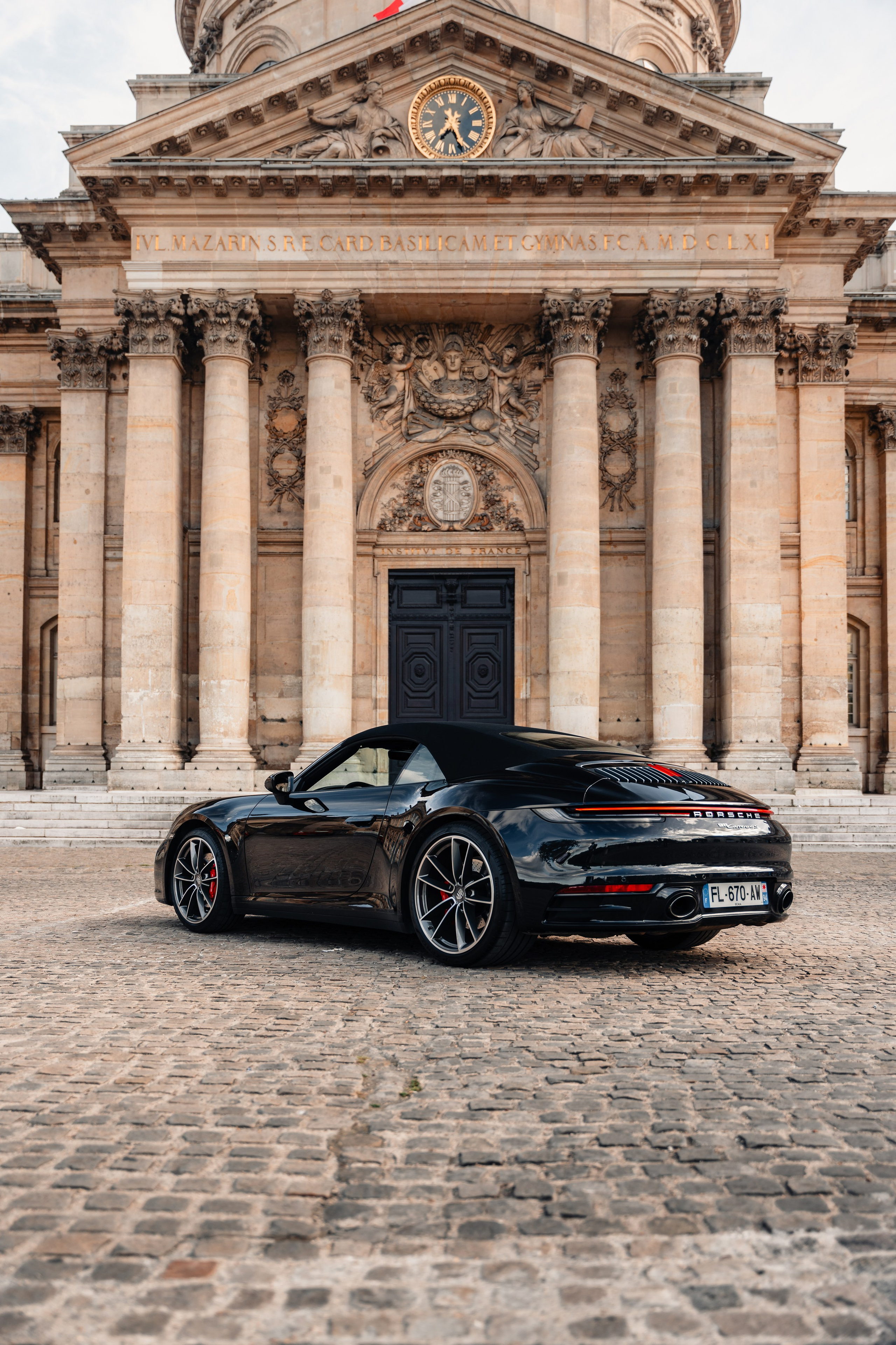Porsche 911 Carrera 4 S Cabriolet. Photographer in Paris — Vitalii Motruk