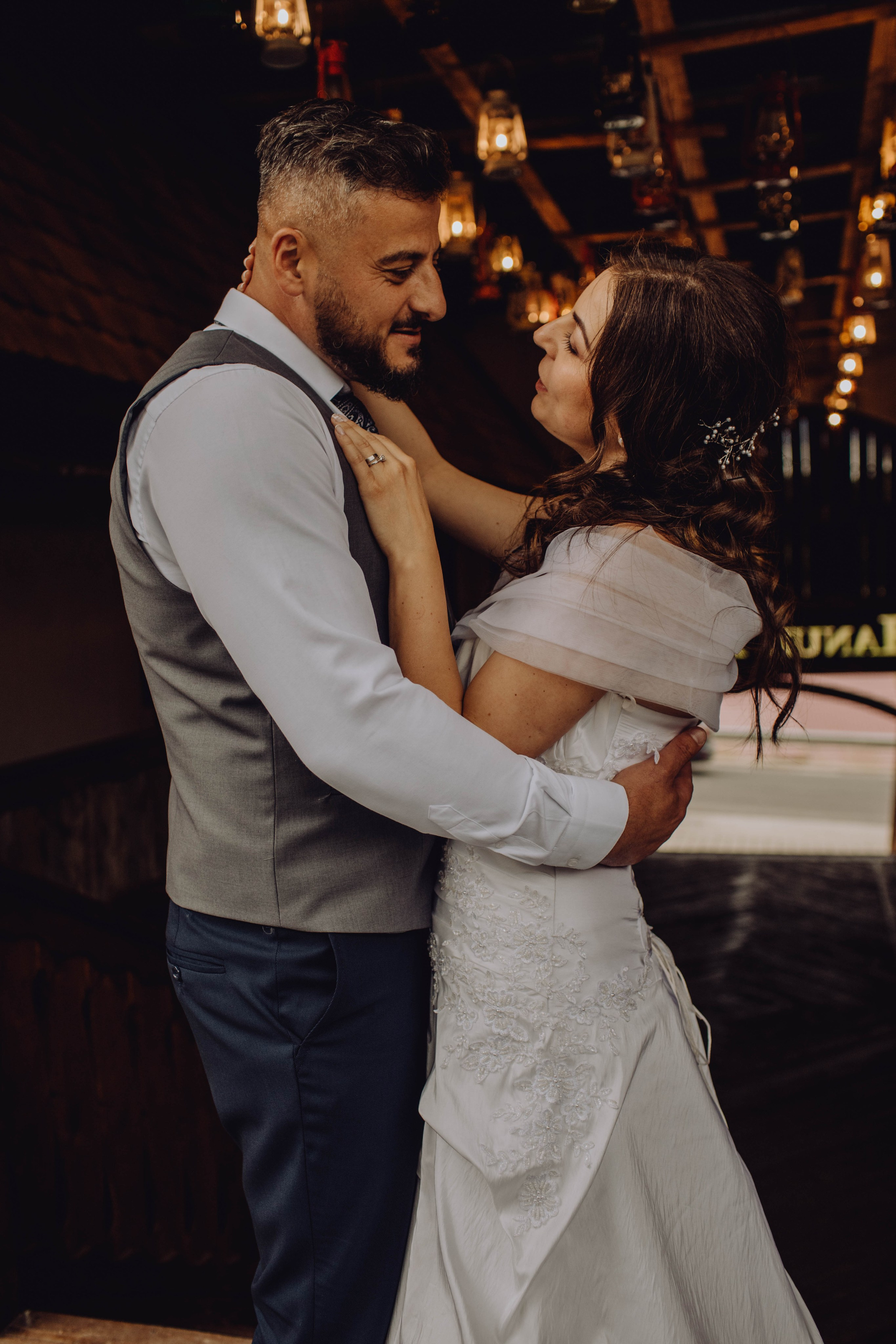 Adi & Cristina. Wedding & couple photographer from Romania Rut Vetan