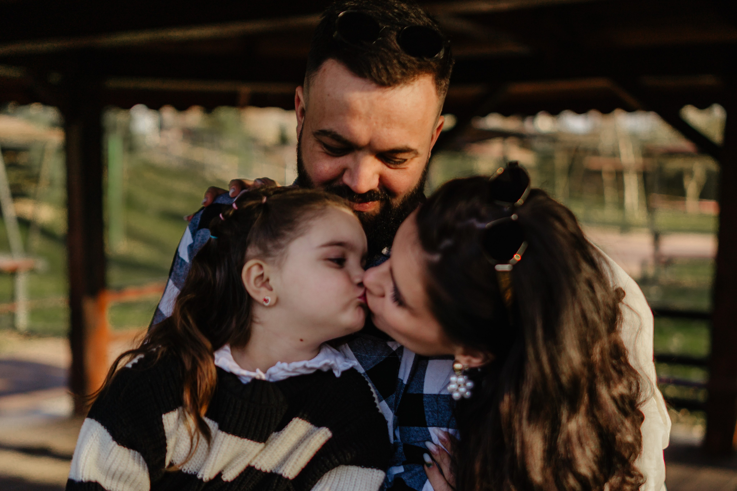 Sara’s Family. Foto-Video Nunta Iasi, Suceava, Bucuresti / Disponibilitate 2025 — 2026 — 2027