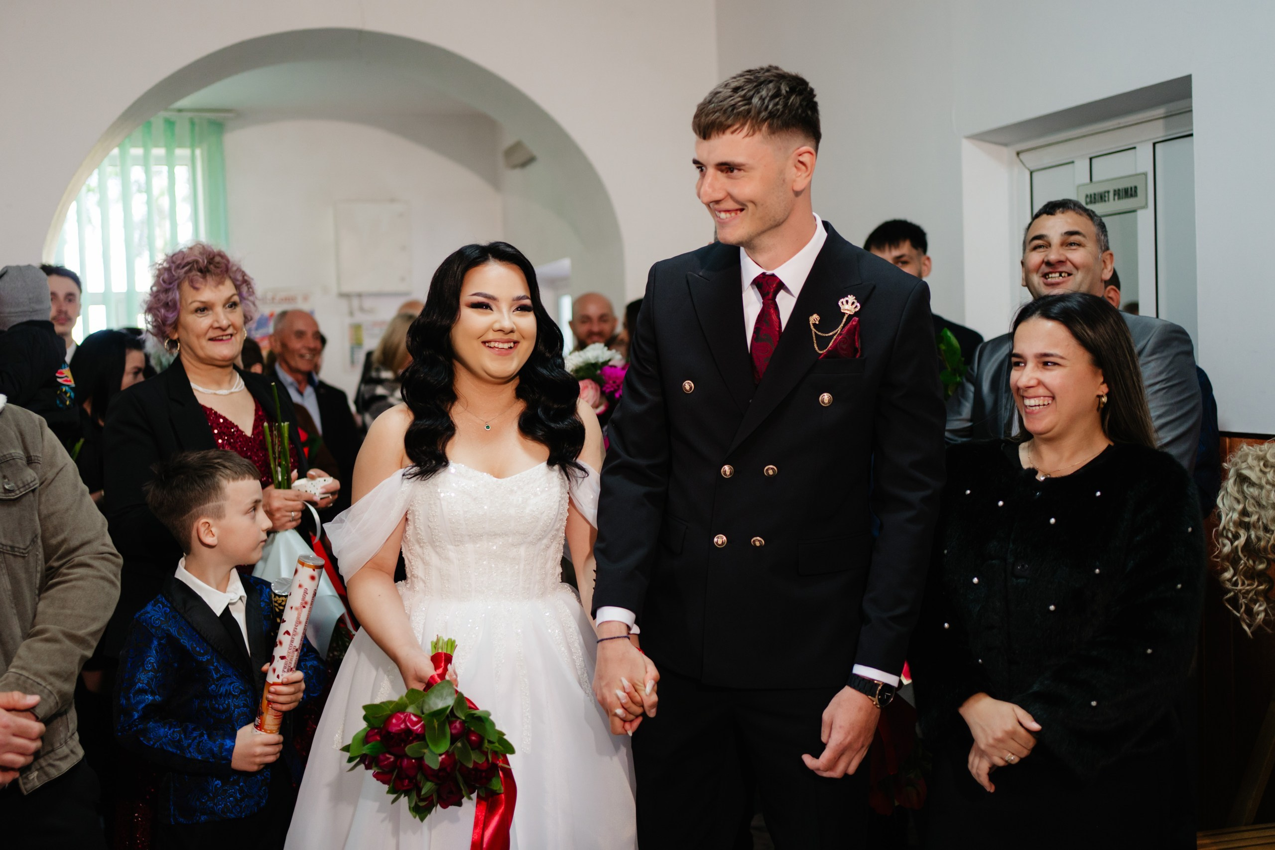 Cununie civilă Pașcani. Foto-Video Nunta Iasi, Suceava, Bucuresti / Disponibilitate 2025 — 2026 — 2027