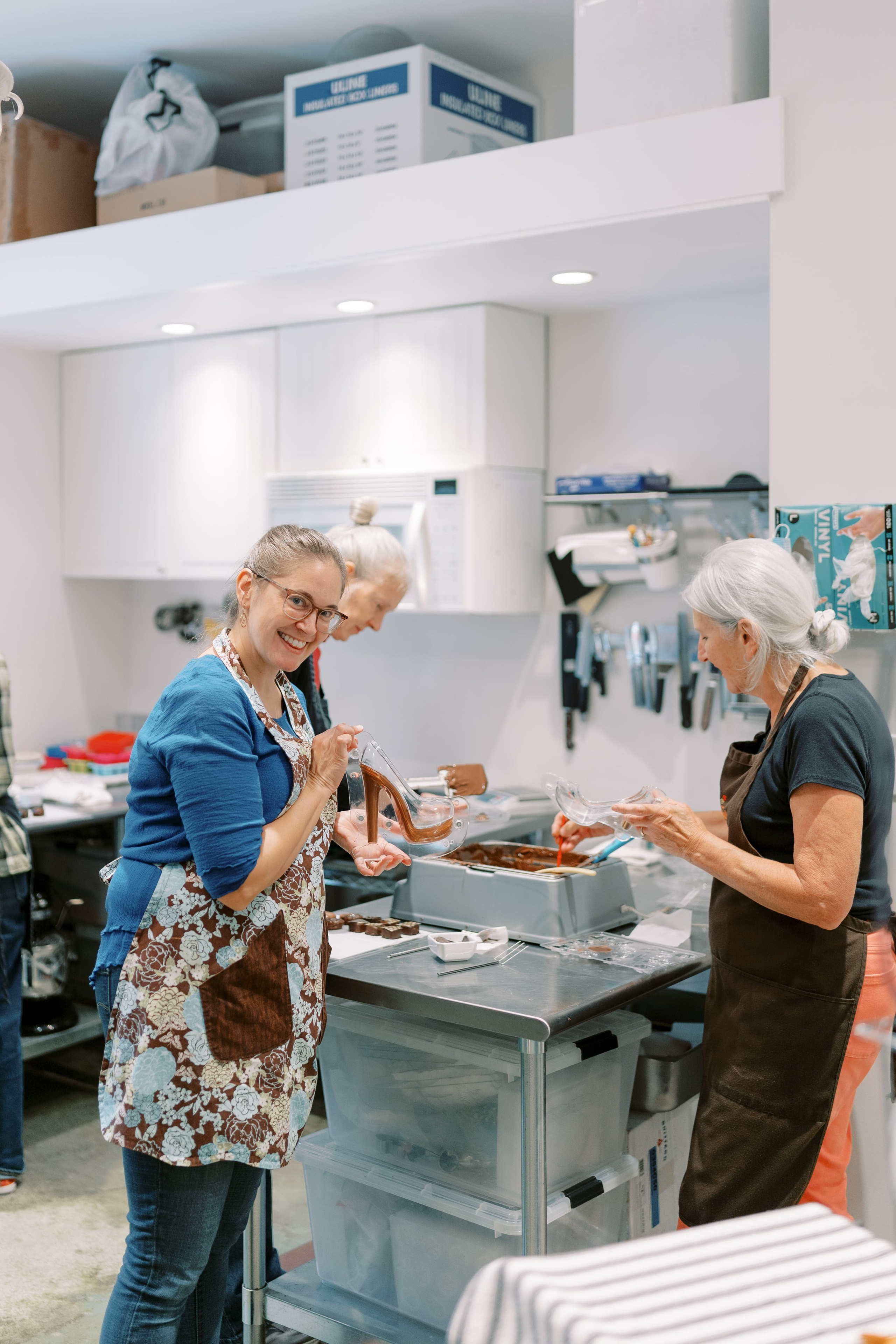 Event: Chocolate-Making Workshop. EVAN ARISTOV WEDDING PHOTOGRAPHY — Seattle Wedding Photographer