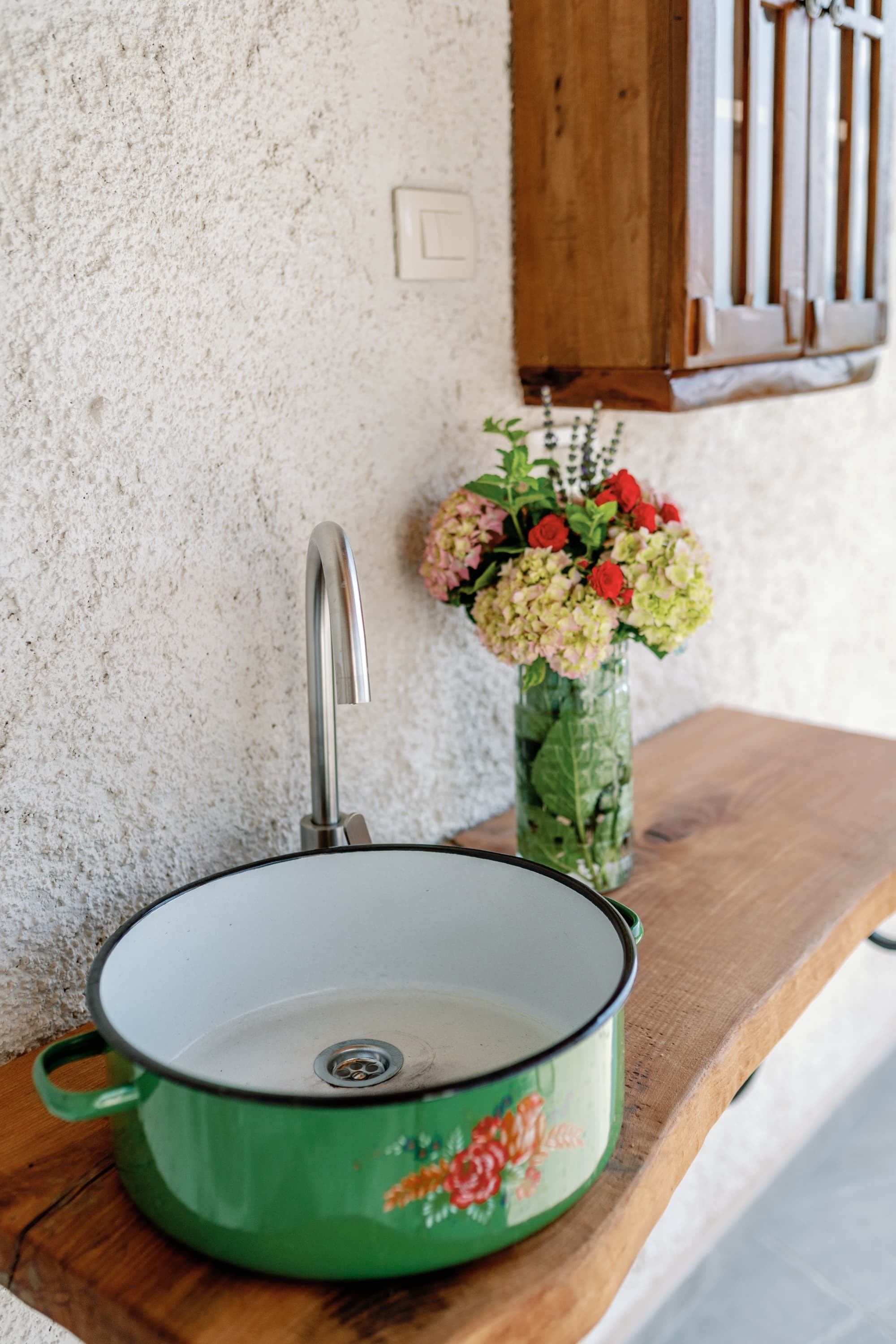 Real Estate Photography. Montenegro. EVAN ARISTOV WEDDING PHOTOGRAPHY — Seattle Wedding Photographer