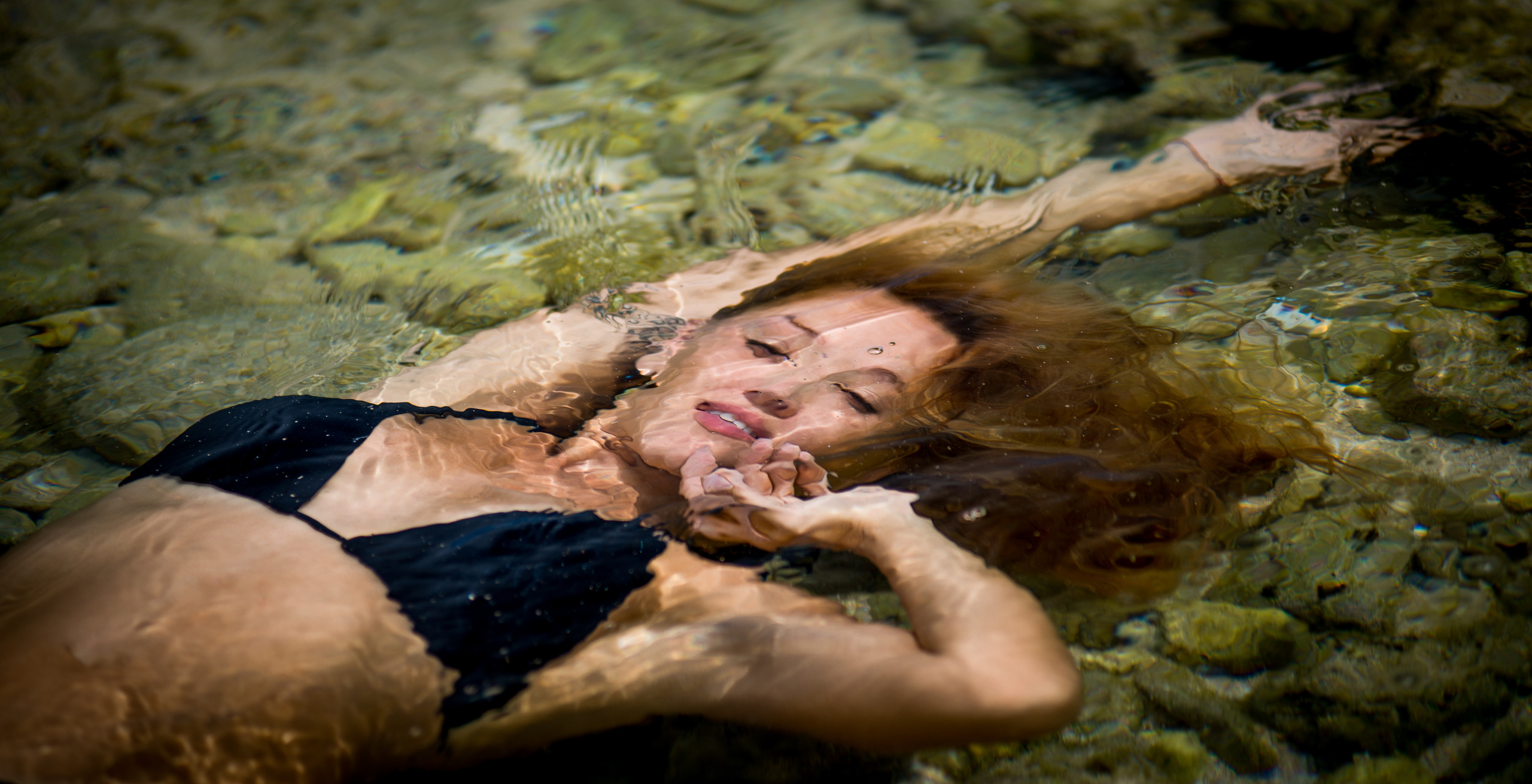 Lifestyle. Unit still photographer Roman Galasun