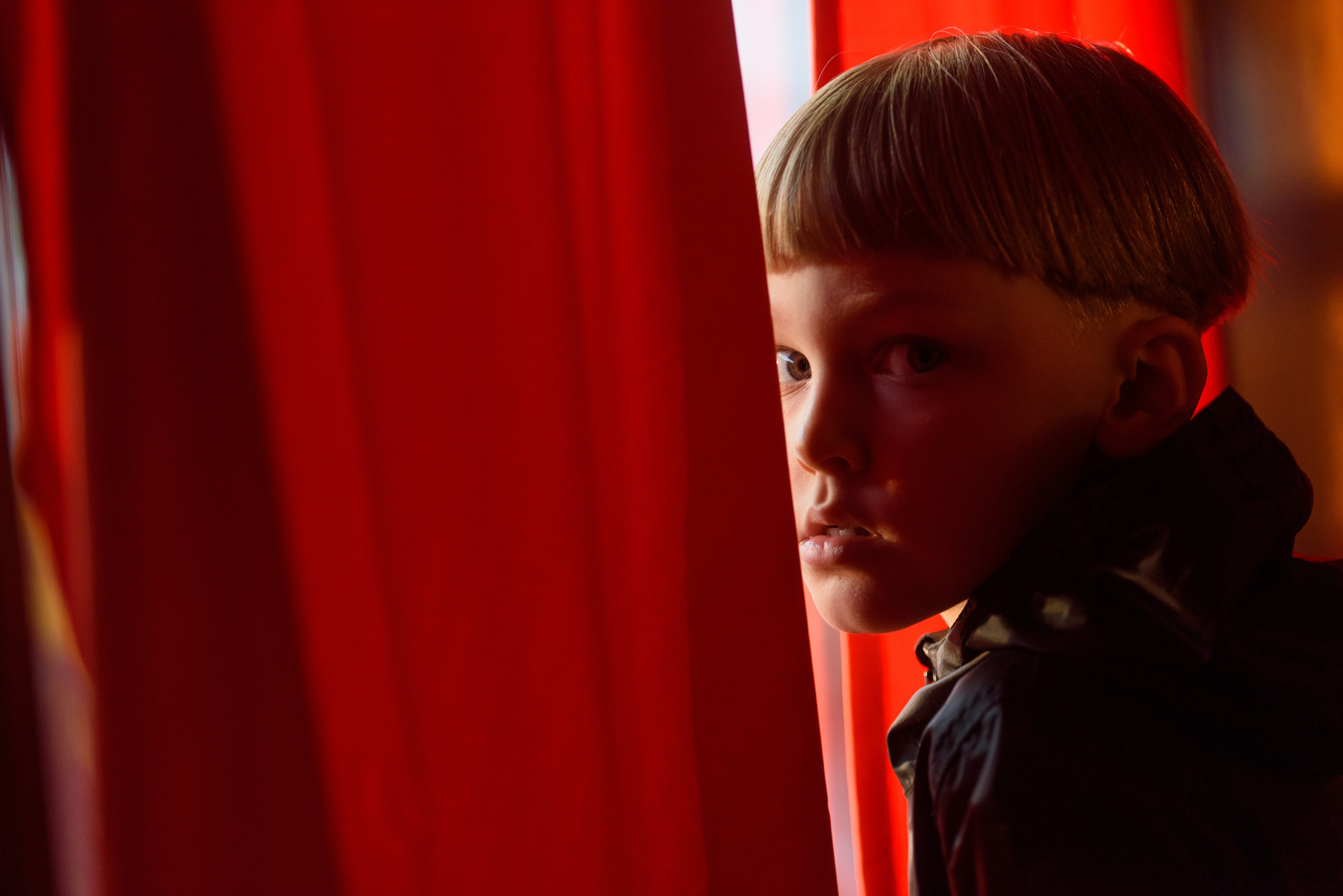 Family. Unit still photographer Roman Galasun