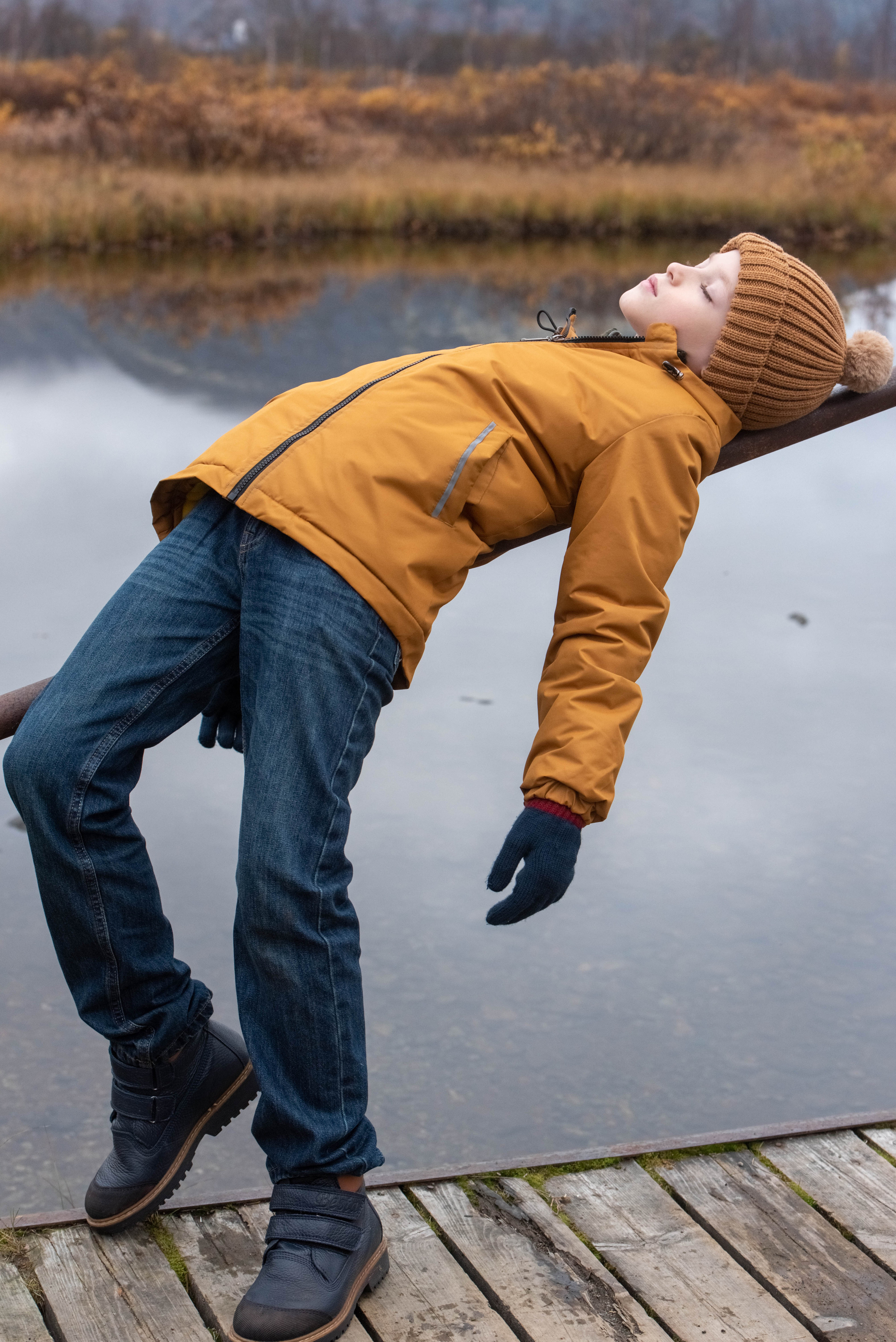 Family. Unit still photographer Roman Galasun