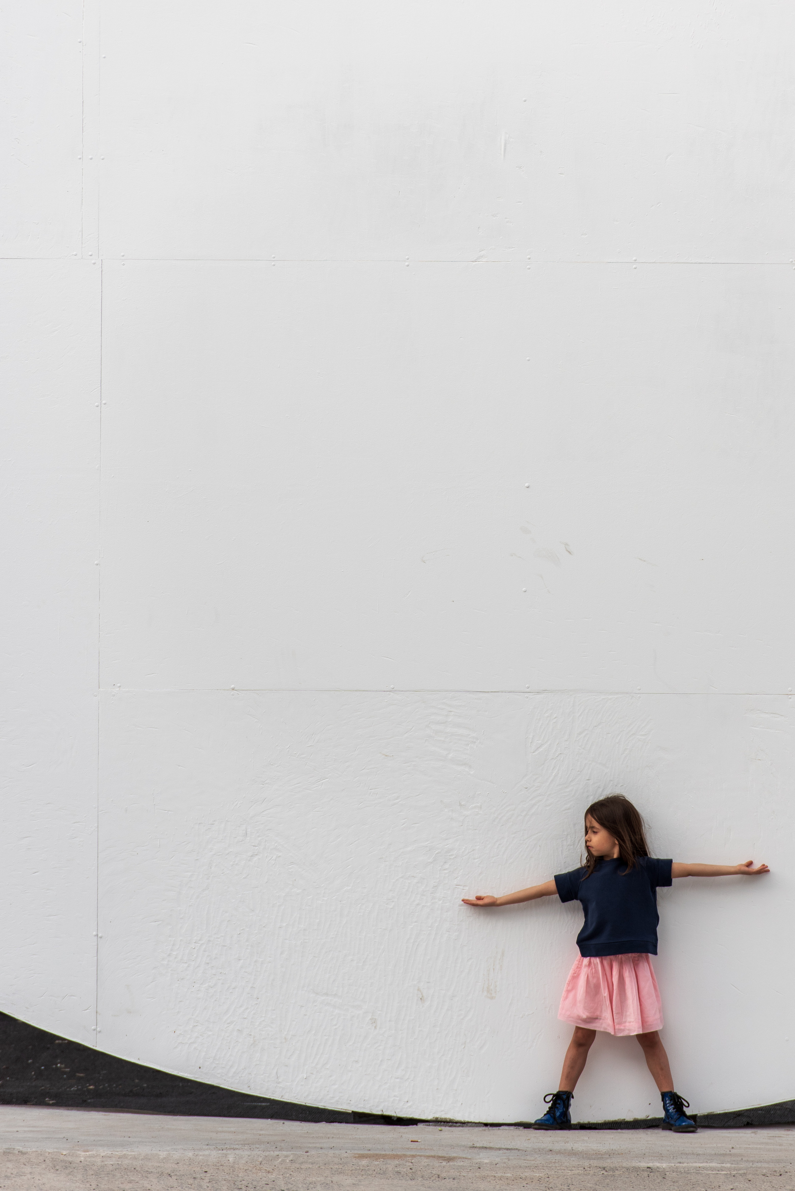 Family. Unit still photographer Roman Galasun