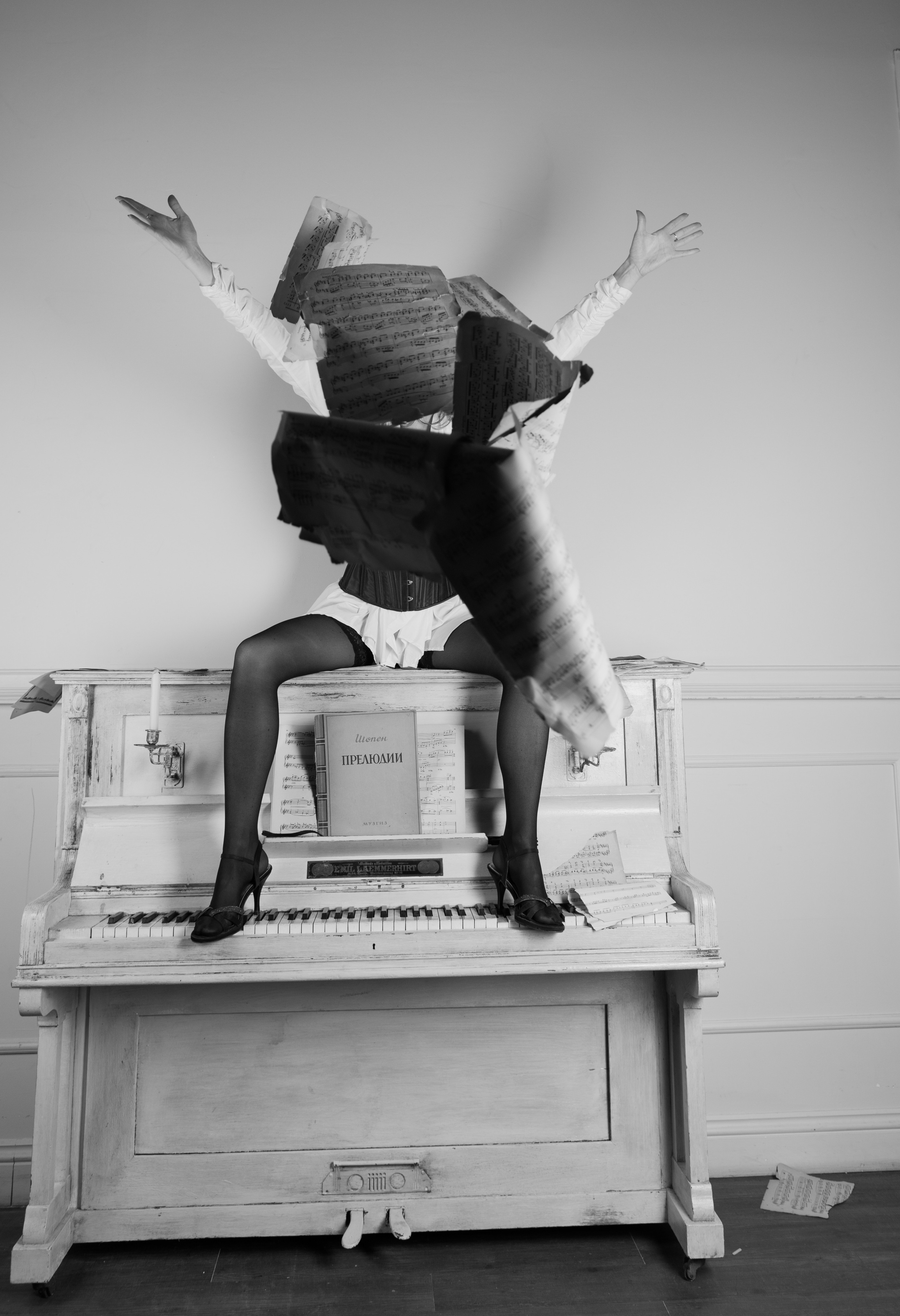 Black and White. Unit still photographer Roman Galasun