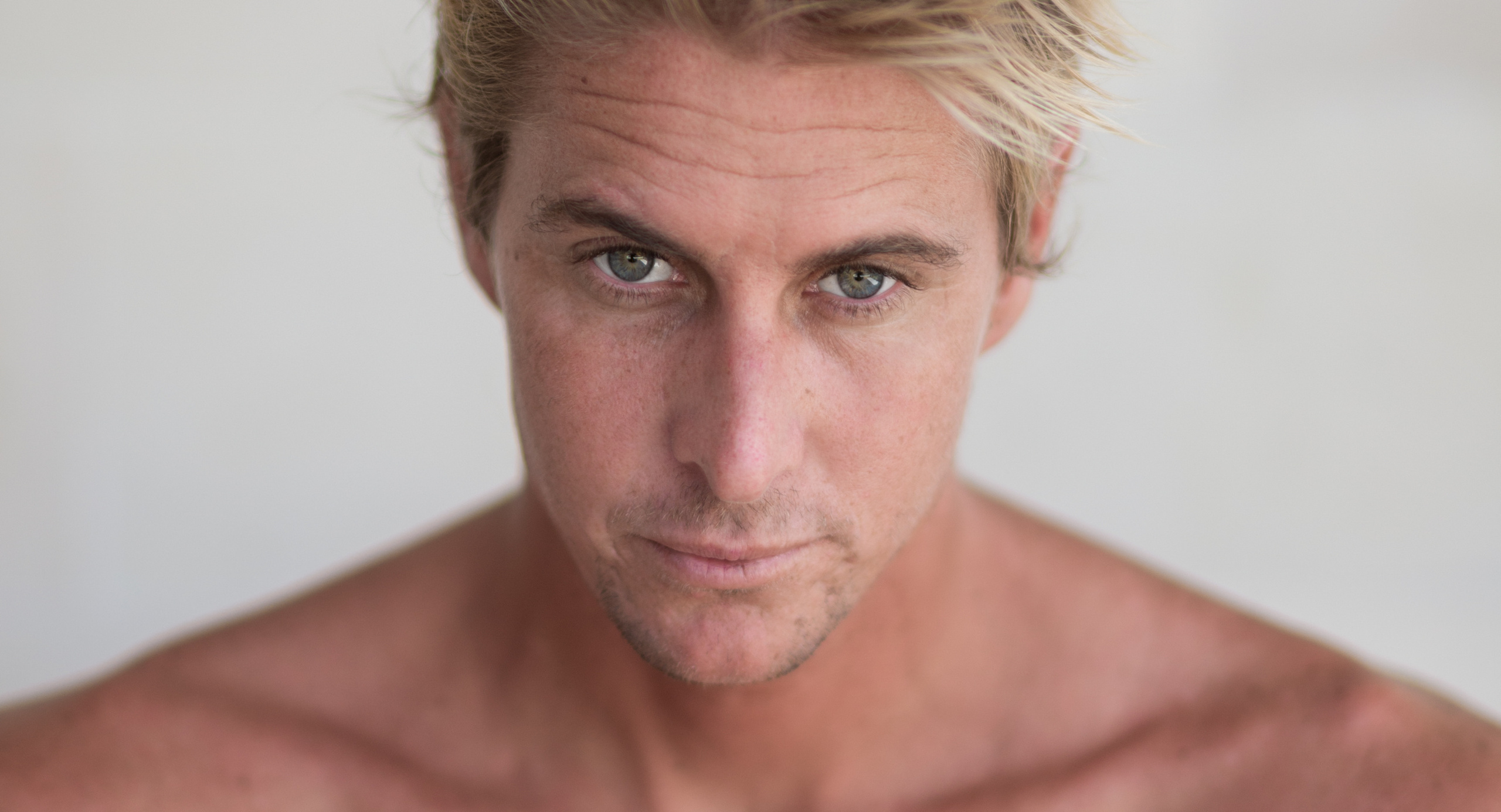 Portraits. Unit still photographer Roman Galasun