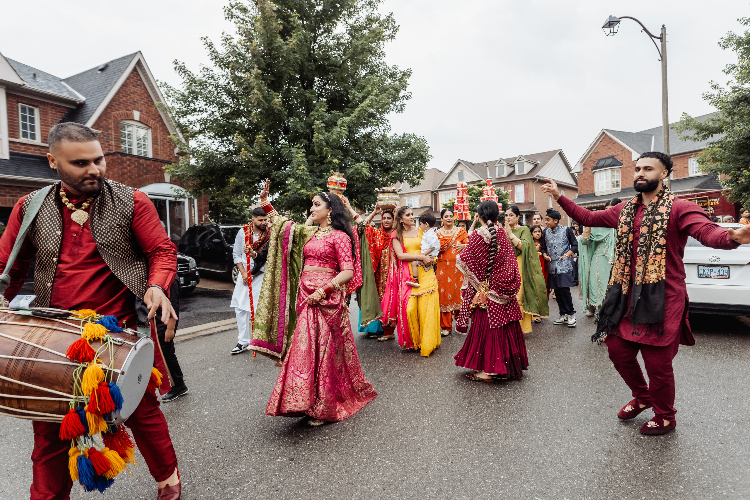 Gurchain & Tegvir. Wedding Photographer & Cinematographer studios