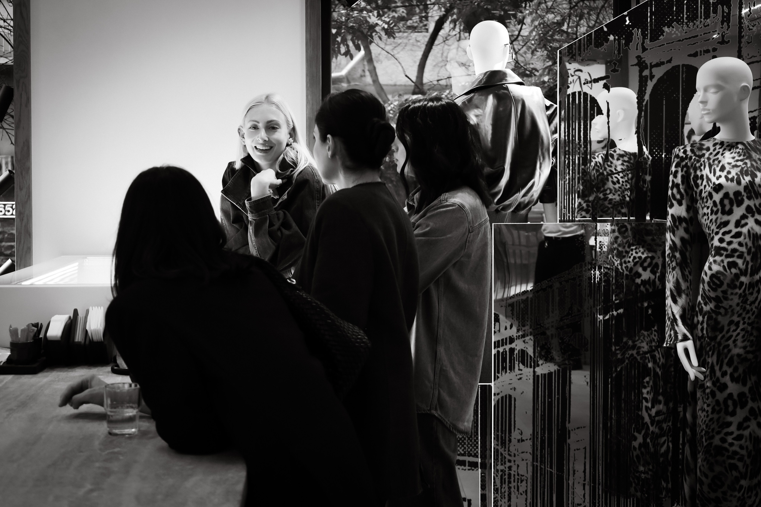 Events & factory reportage (rien-à-porter). Asmikiam