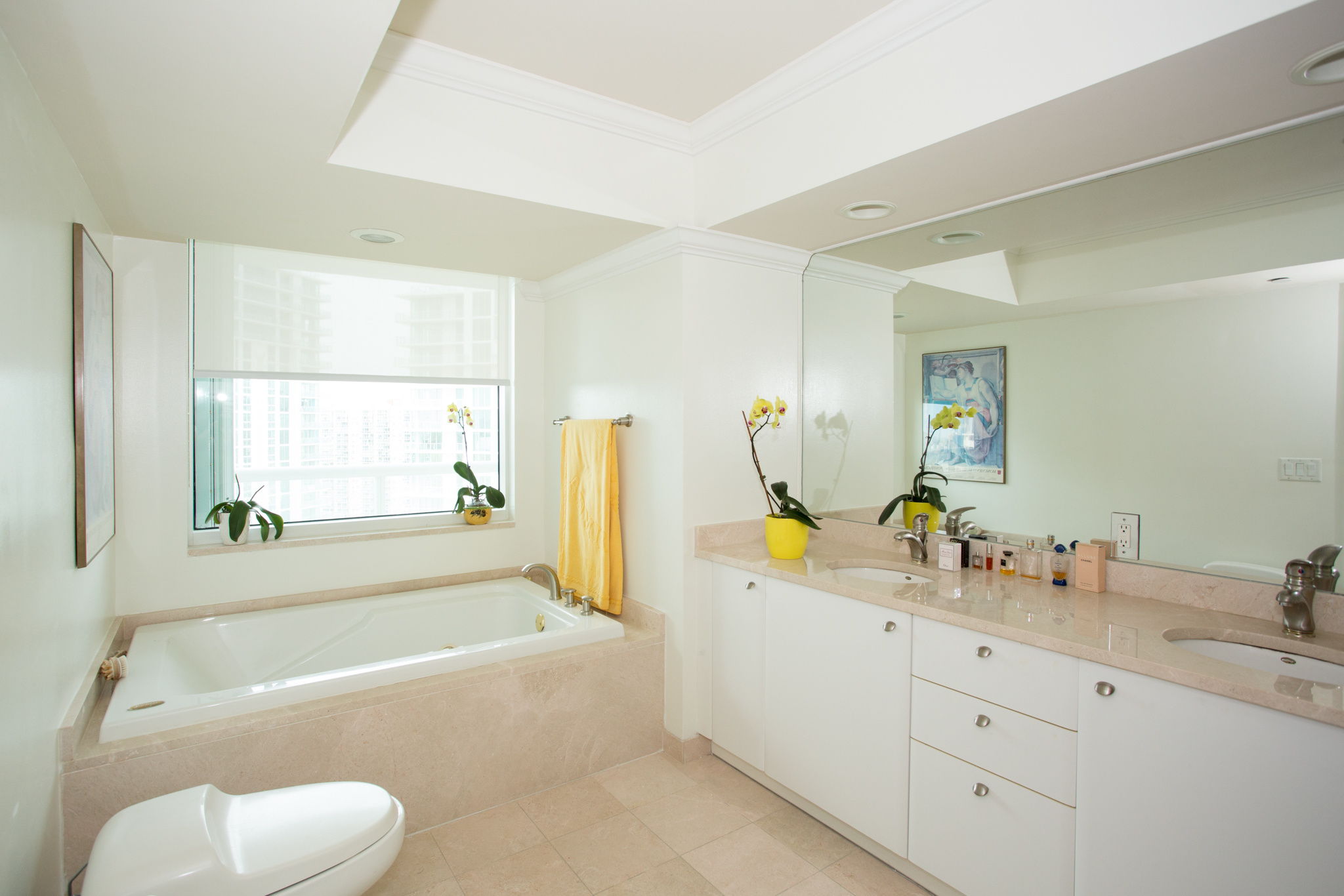 Interior and real estate photographer Miami. Miami Family and Event Photographer