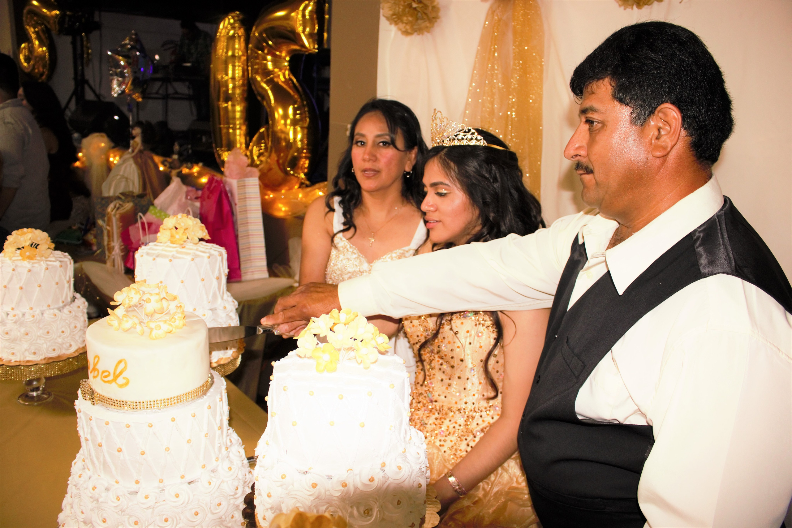 Guadalupe Carmona. Moriah Productions