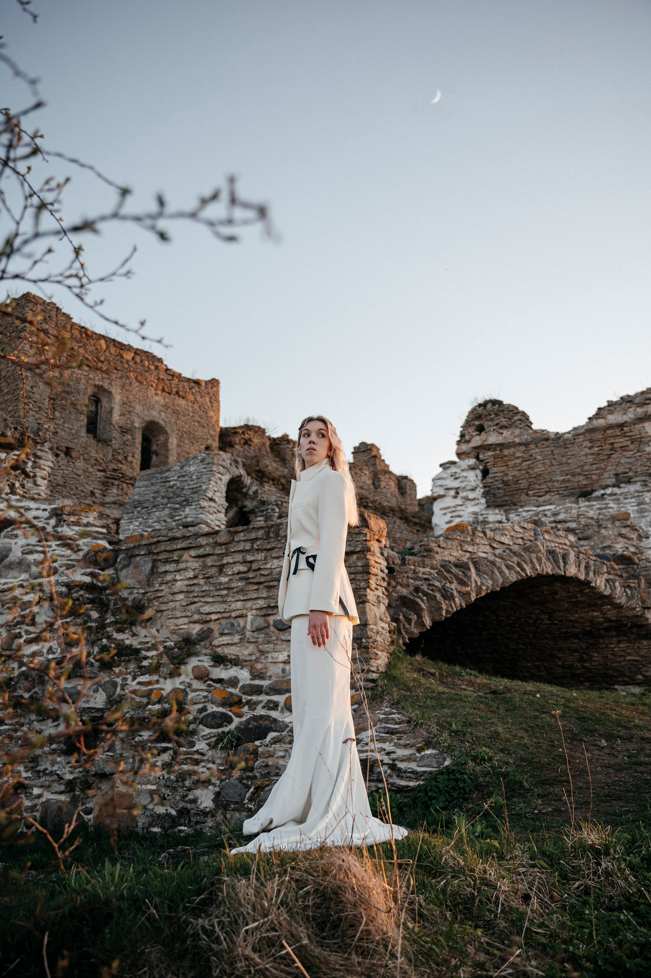 В замке у моря. Фотограф Таллинн — свадьба |семья | lovestory