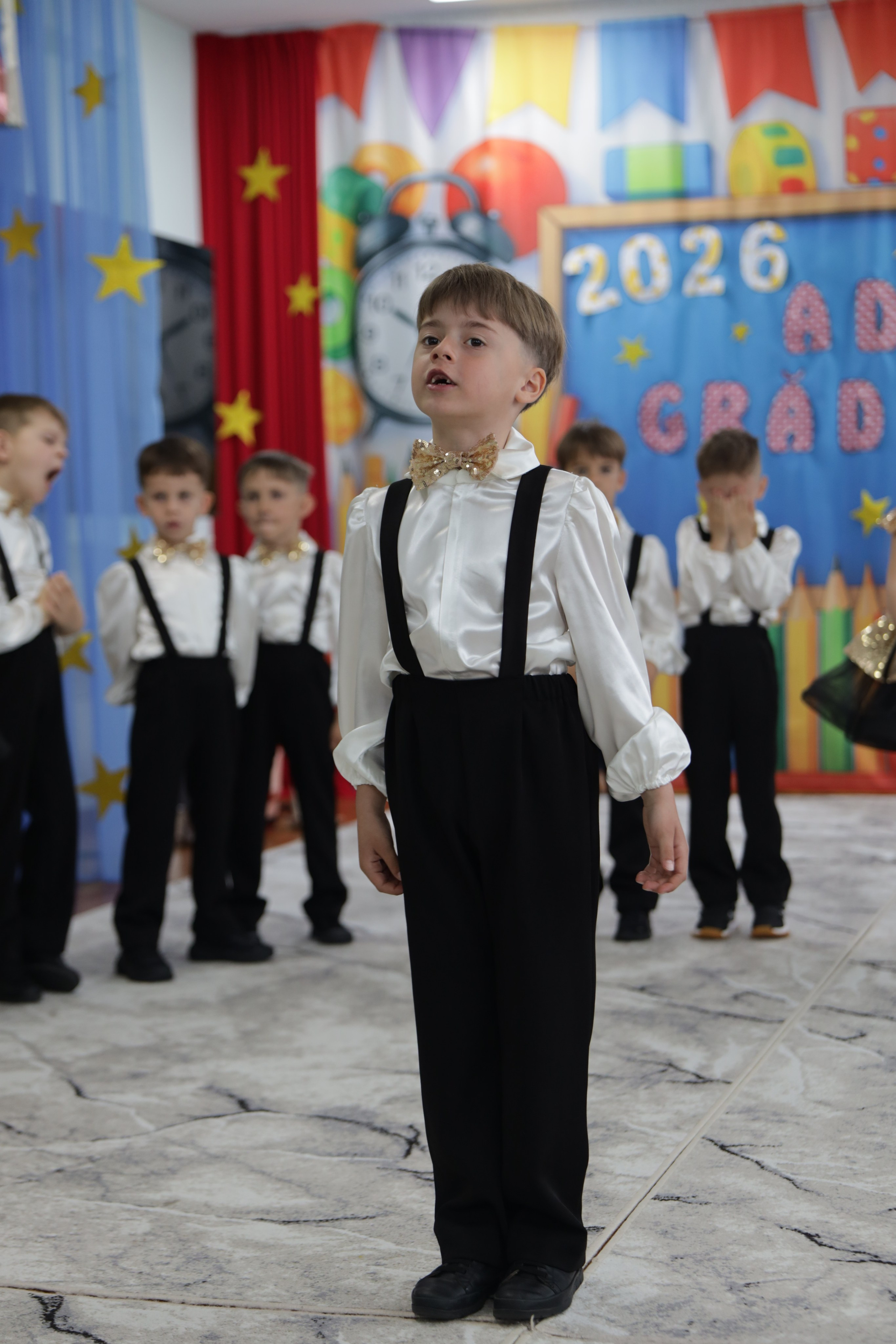 O filă de copilărie.... Alika Dia- Fotograf în Republica Moldova, Strășeni