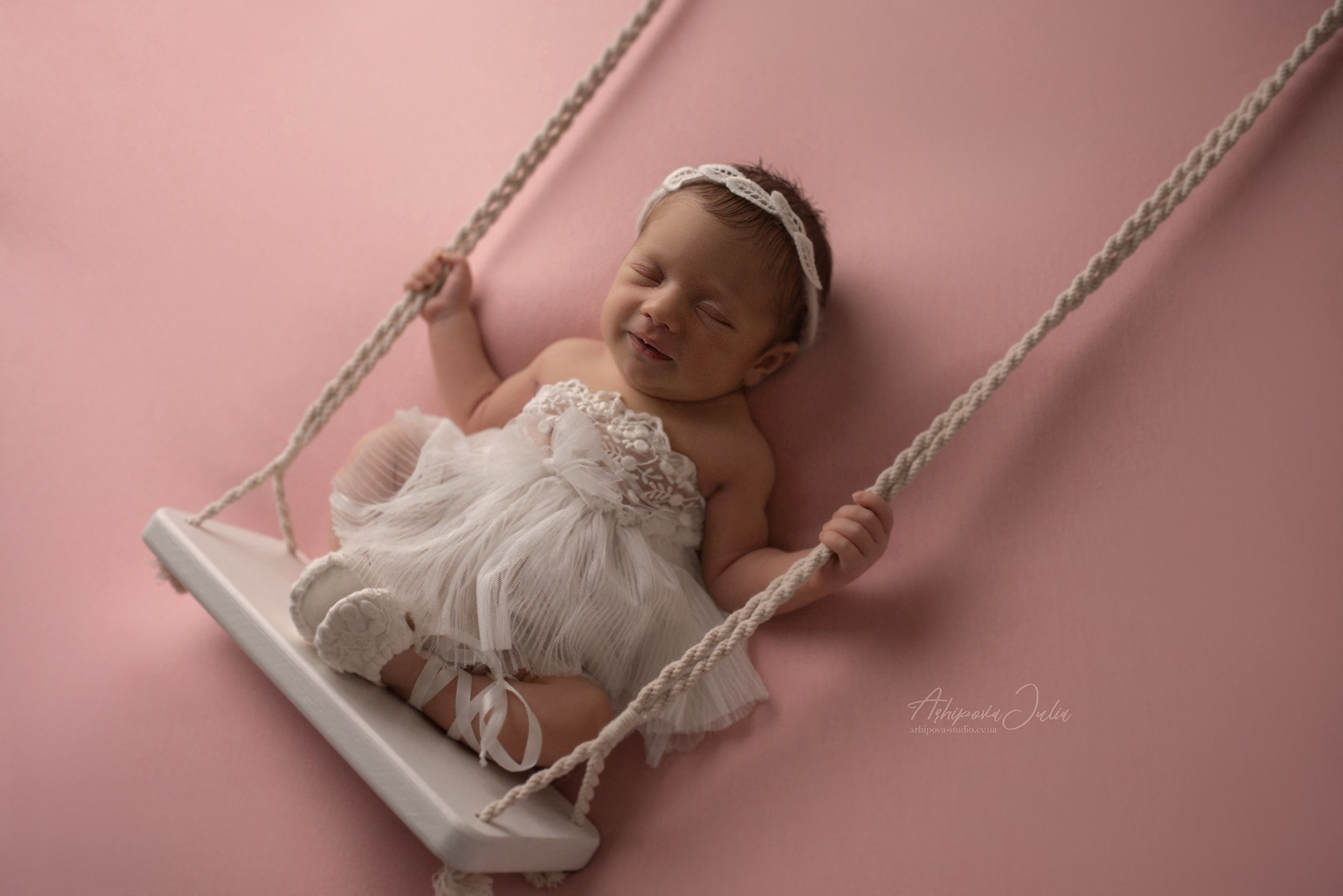 Newborn, Maternity & Family Photographer in Charlotte, North Carolina | Arhipova Julia