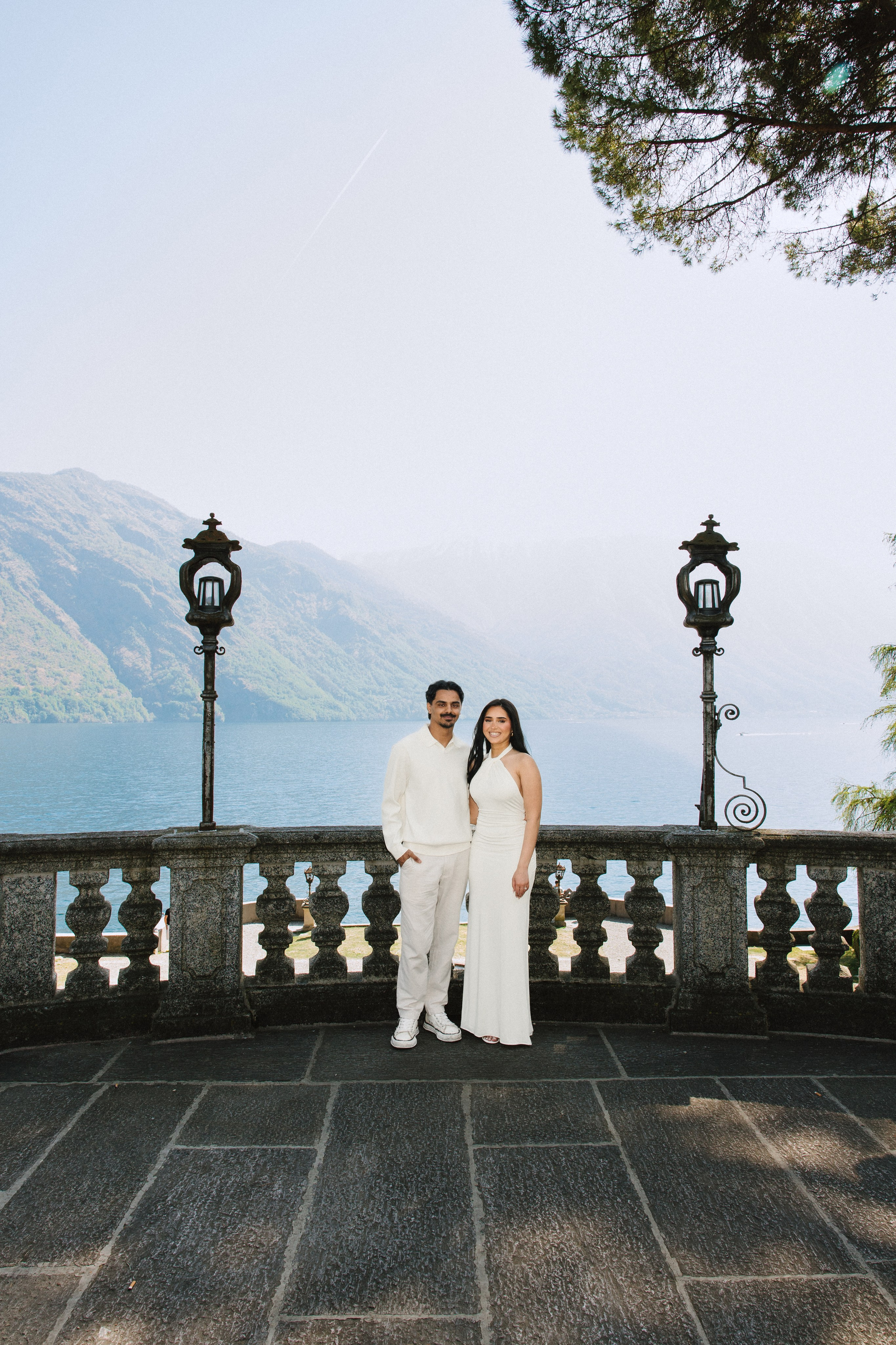 Vish & Kajal. Wedding photographer in Italy