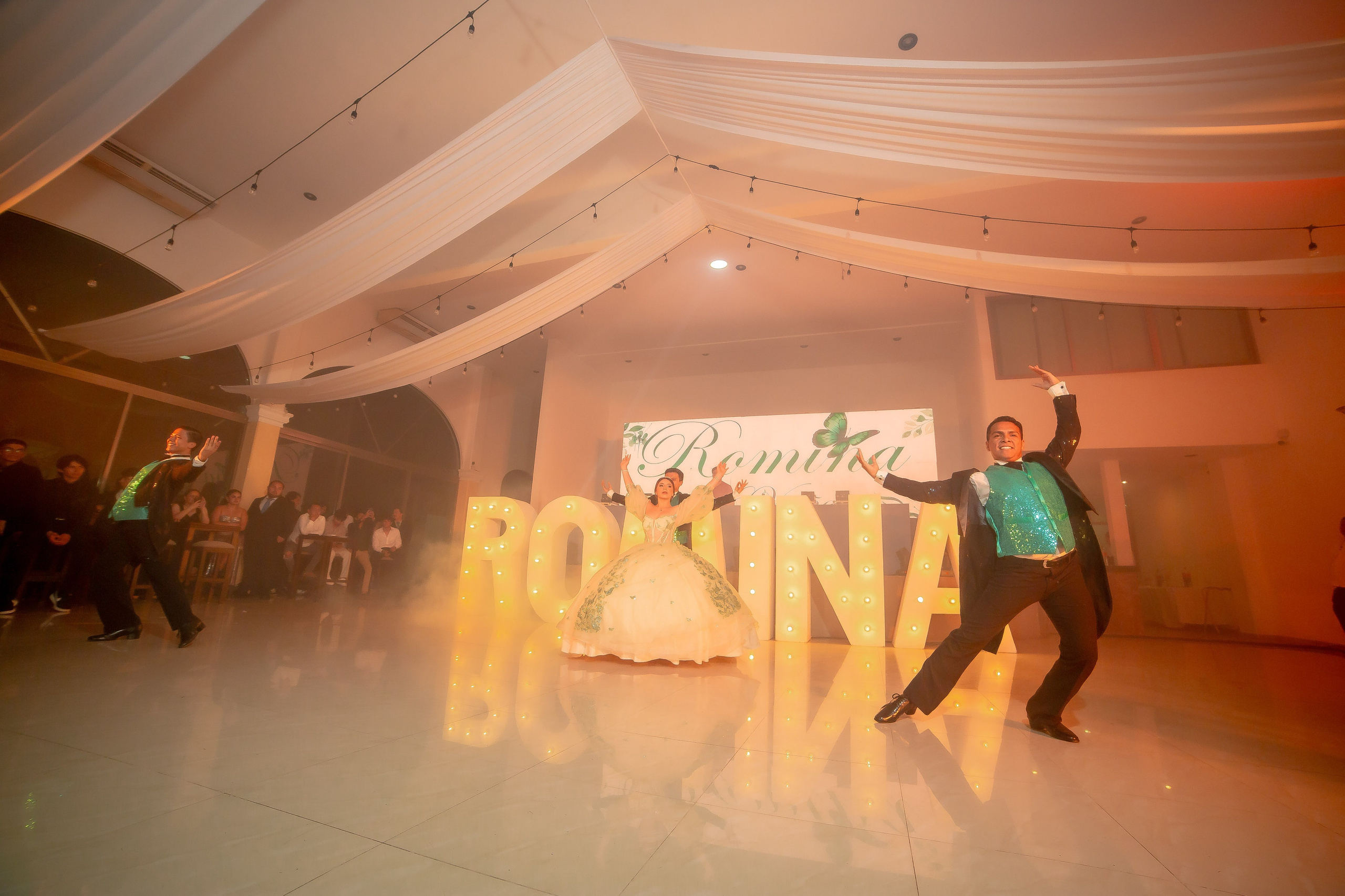 XV AÑOS ROMINA