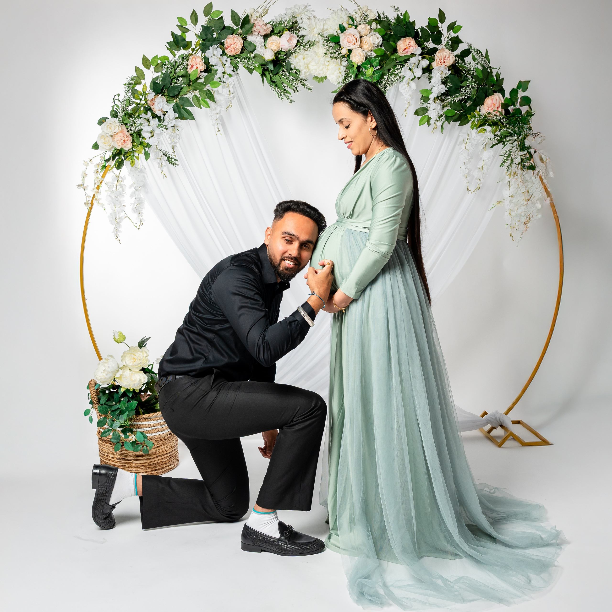 Maternity. Newborn, Maternity & Family Photographer — Our Little World Studio