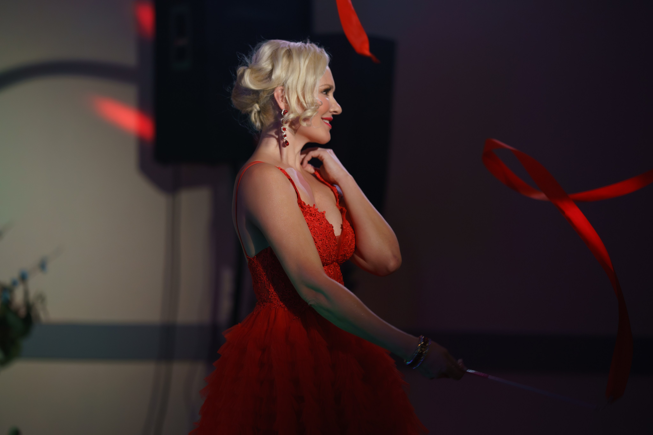 Show Mon Paris by Yelena Neva. Tatiana Smirnova — Photographer