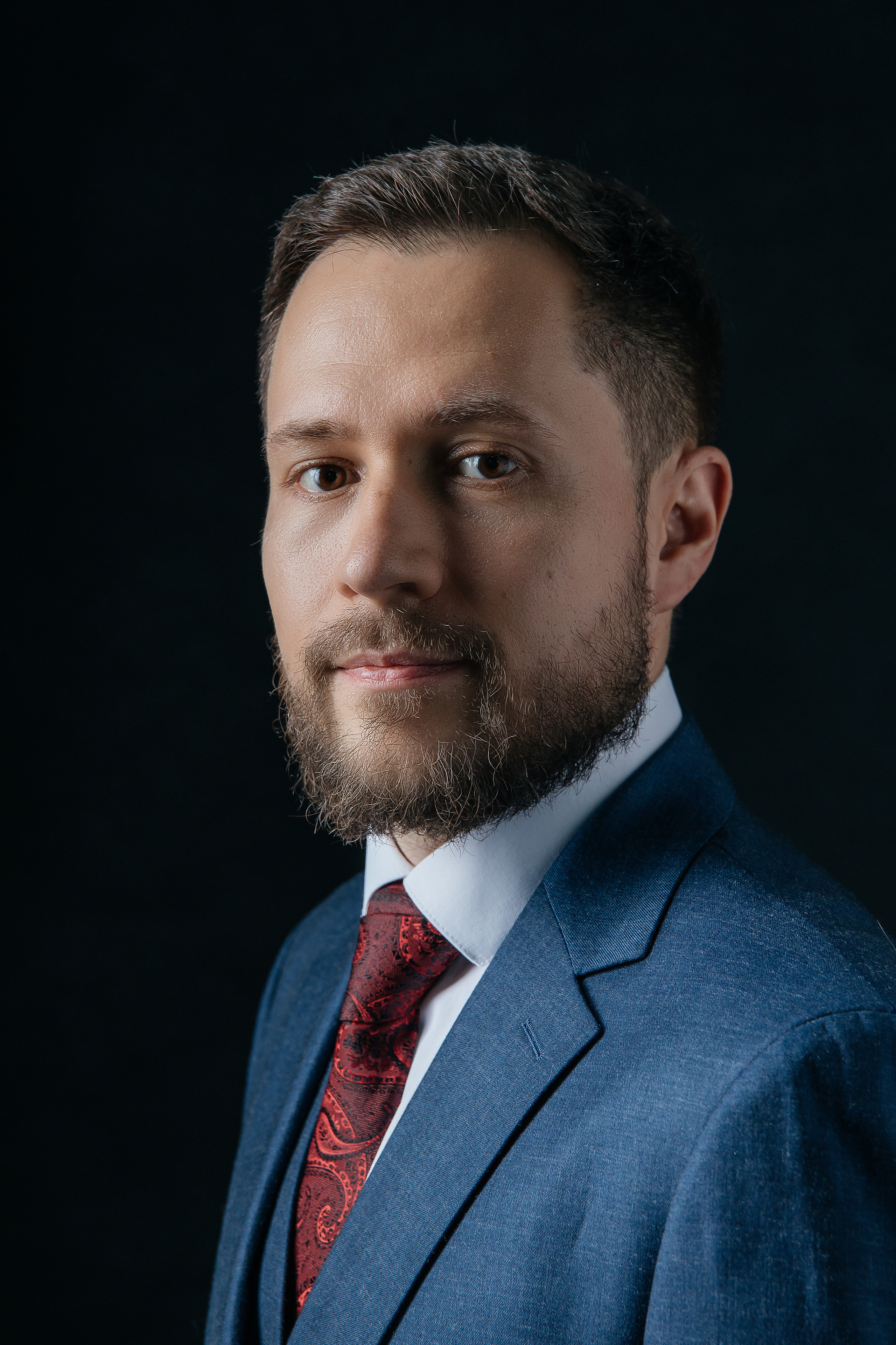 BUSINESS PORTRAITS. Портретный и спортивный фотограф в Алматы Алексей Овечкин